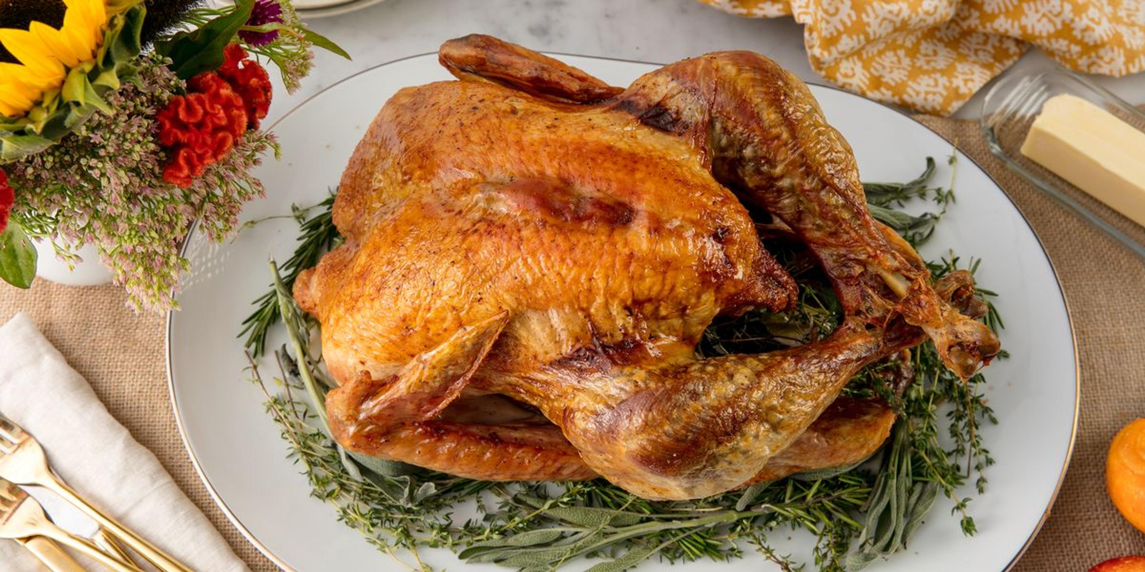 Best Roast Turkey Recipe - How to Cook a Turkey in the Oven