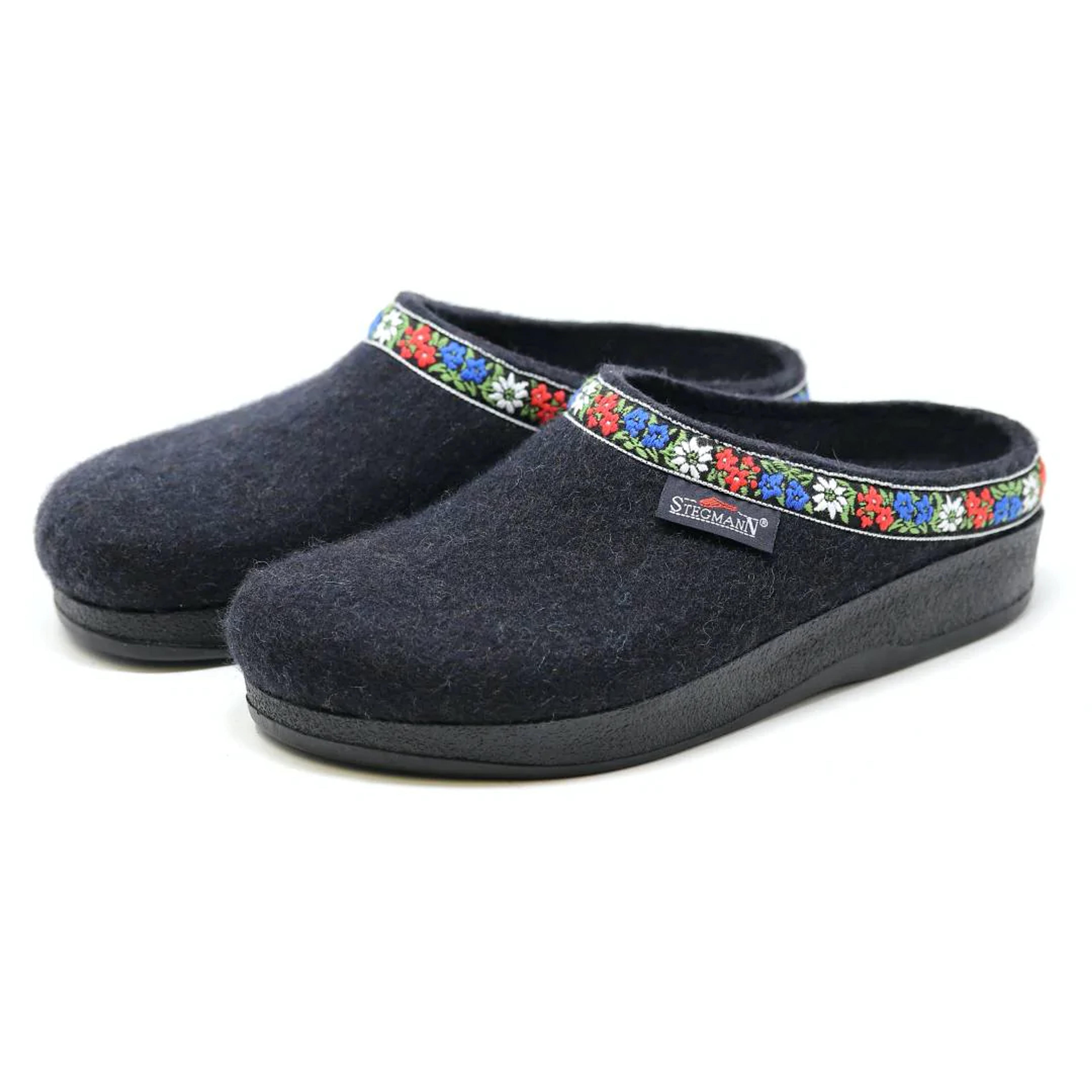 Women's 'Edelweiss' Clog - WoolFlex Sole / Wide Width - Graphite / 8