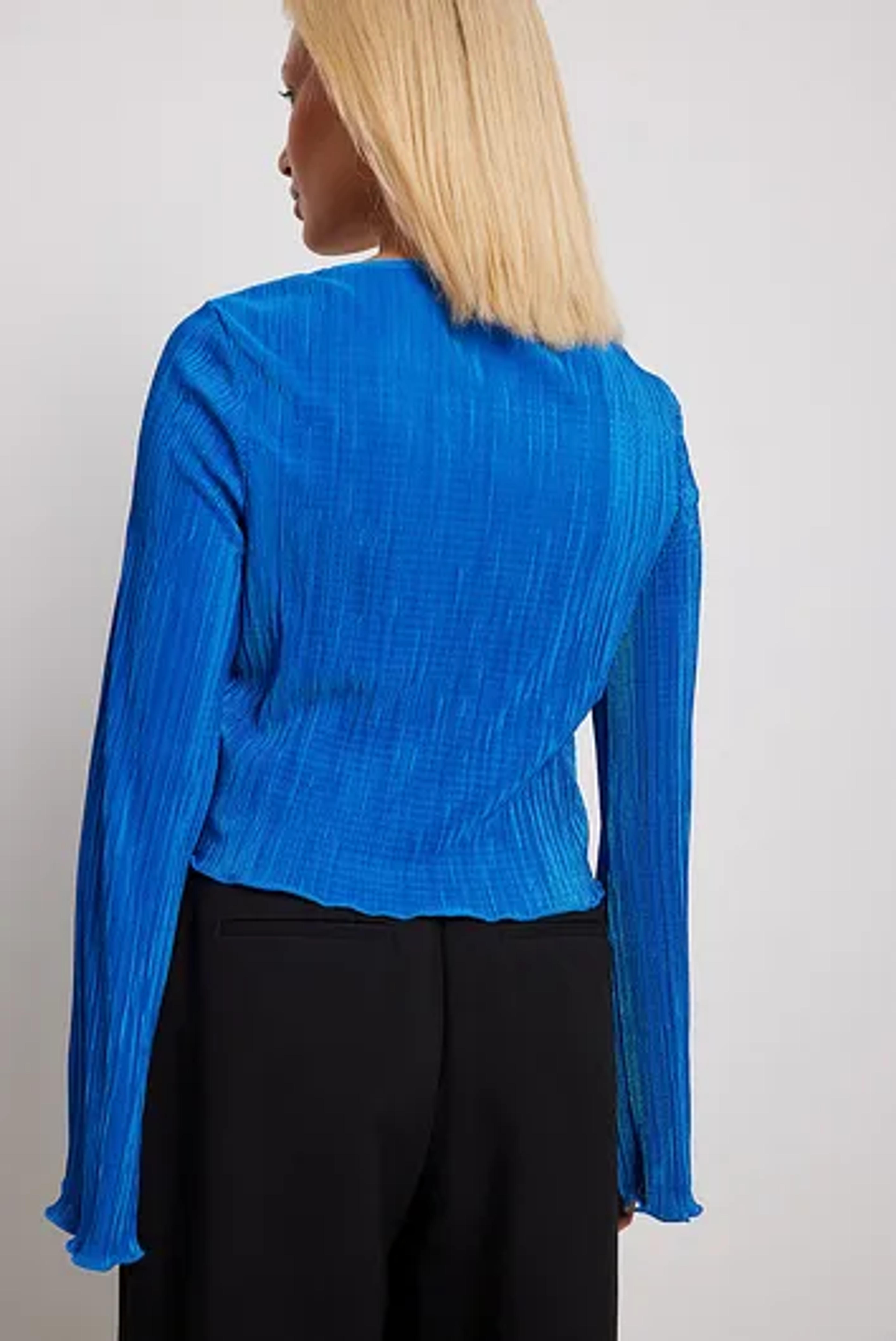 Tie Detail Pleated Top Blue | NA-KD