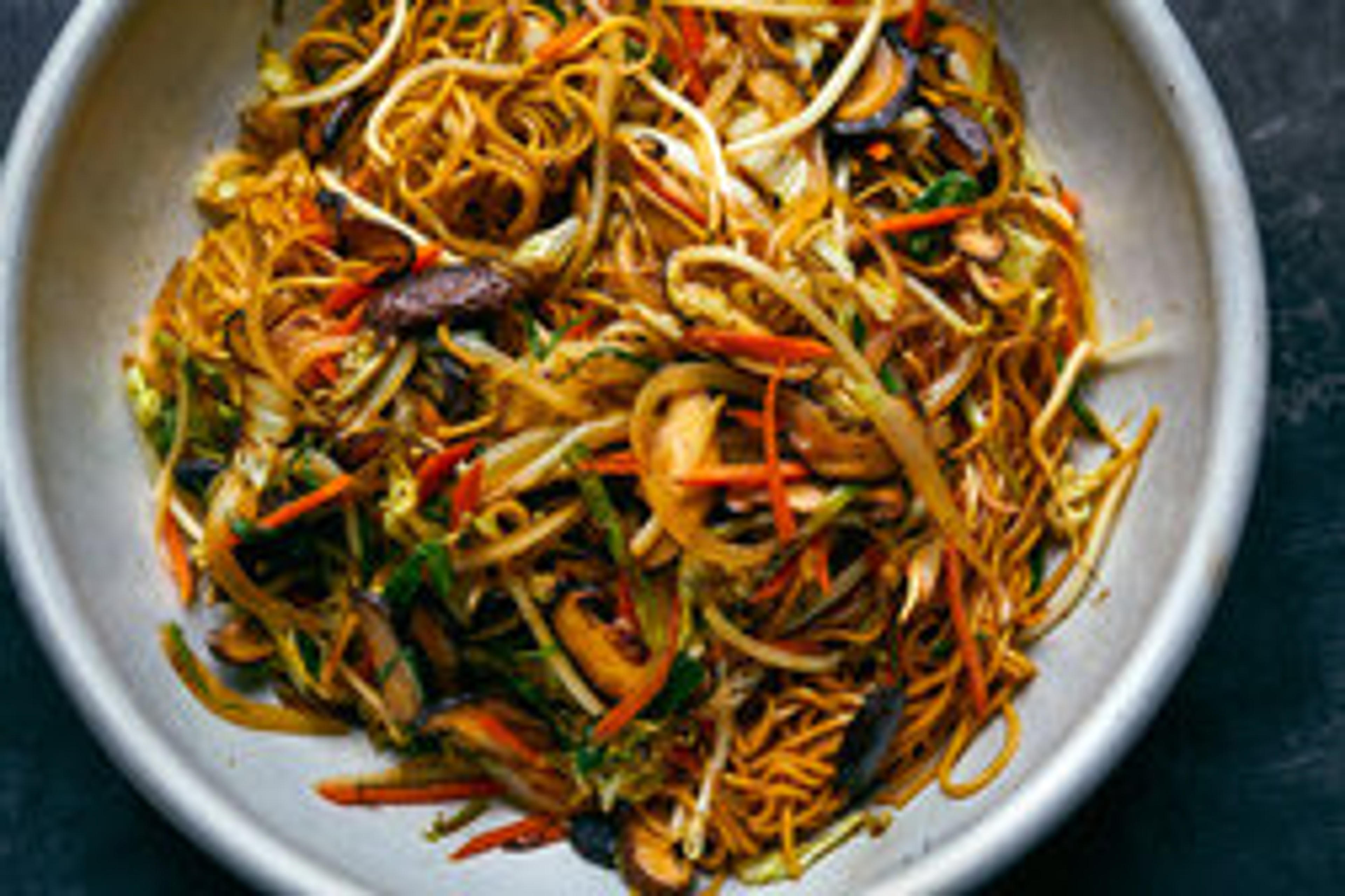 Smoky Lo Mein With Shiitake and Vegetables Recipe - NYT Cooking