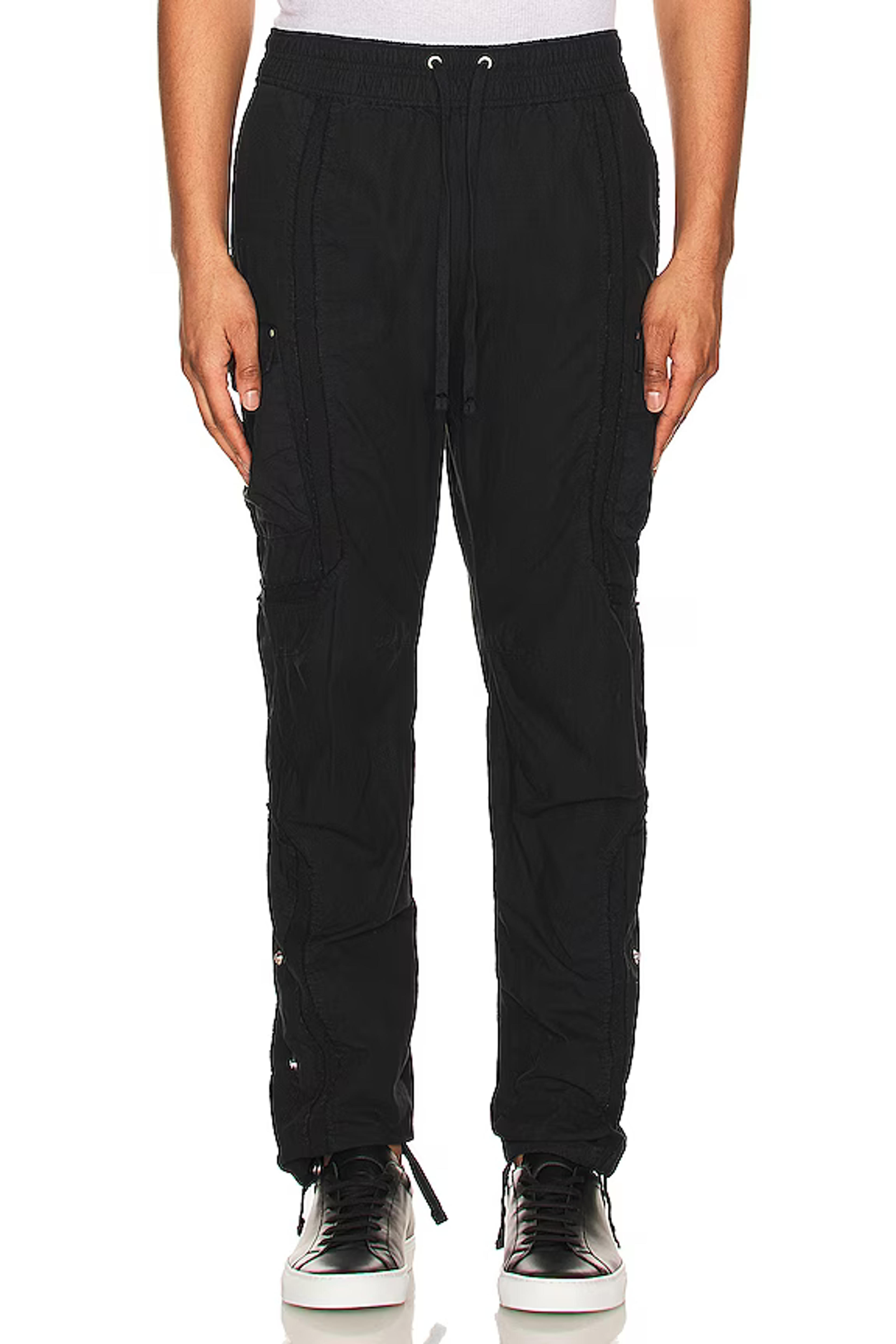 JOHN ELLIOTT Vintage Frame Cargo Pant in Black | REVOLVE