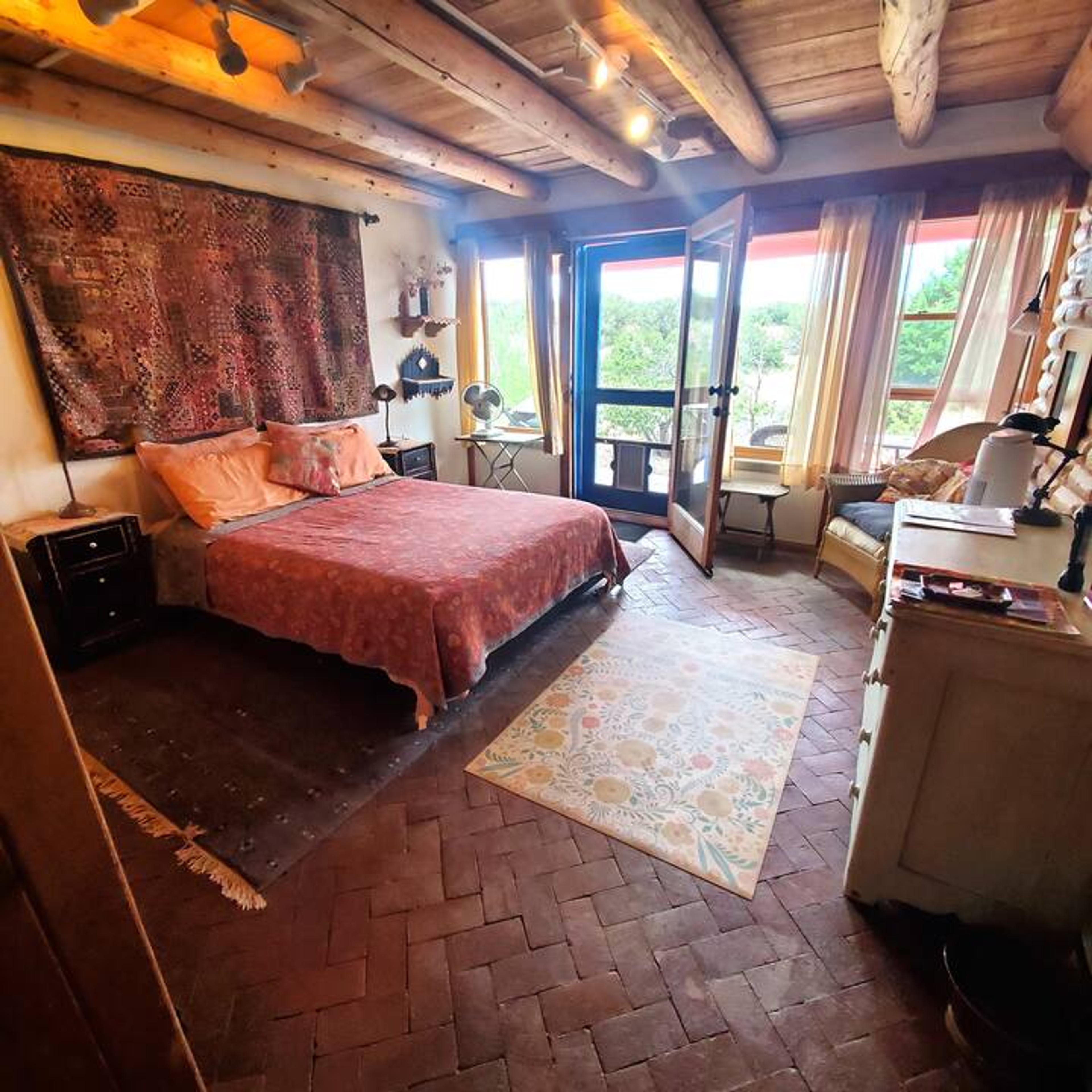 Home in Santa Fe · ★4.86 · 1 bedroom · 1 bed · 1 private bath