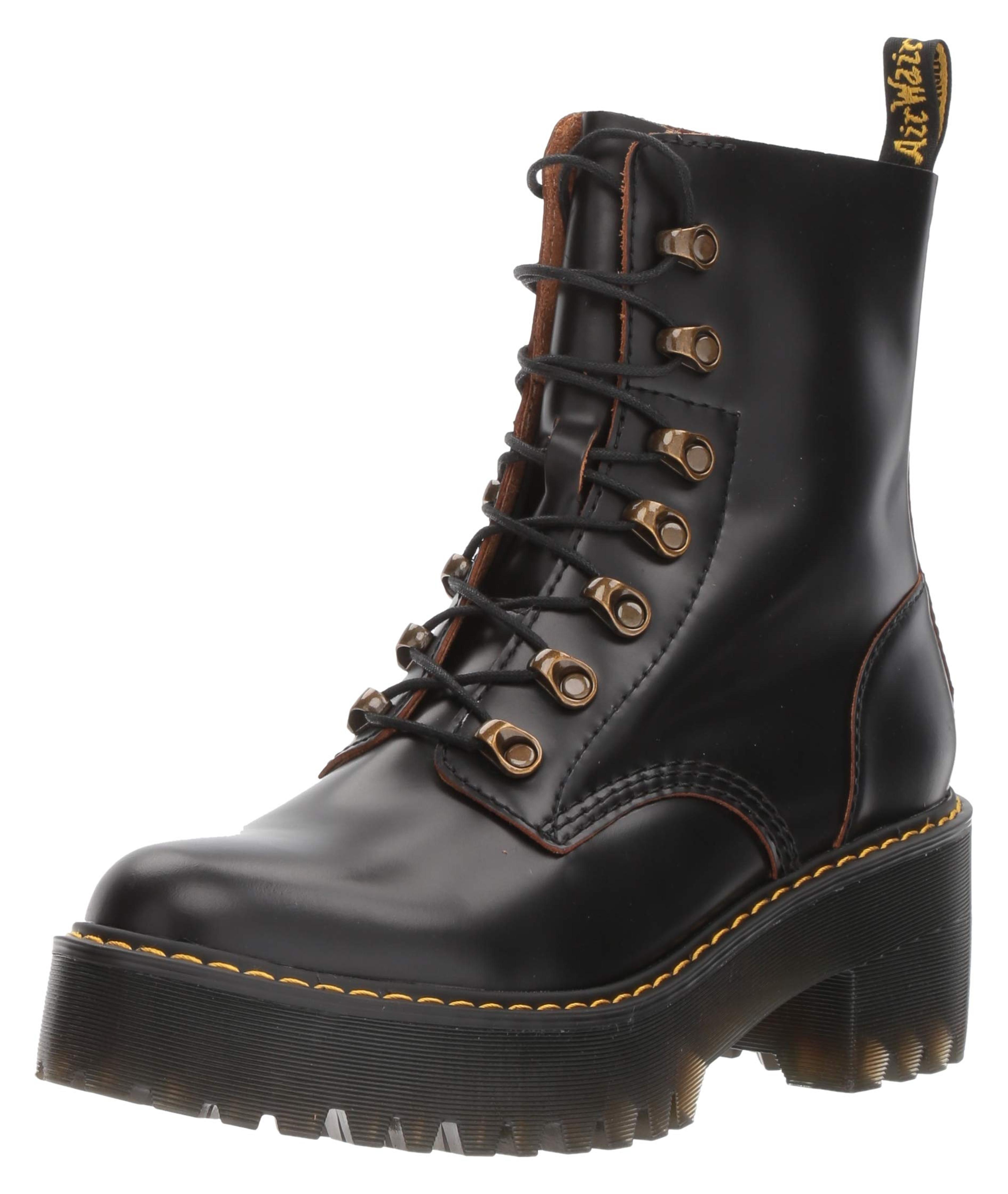 Dr. Martens Leona Boot 7 Black