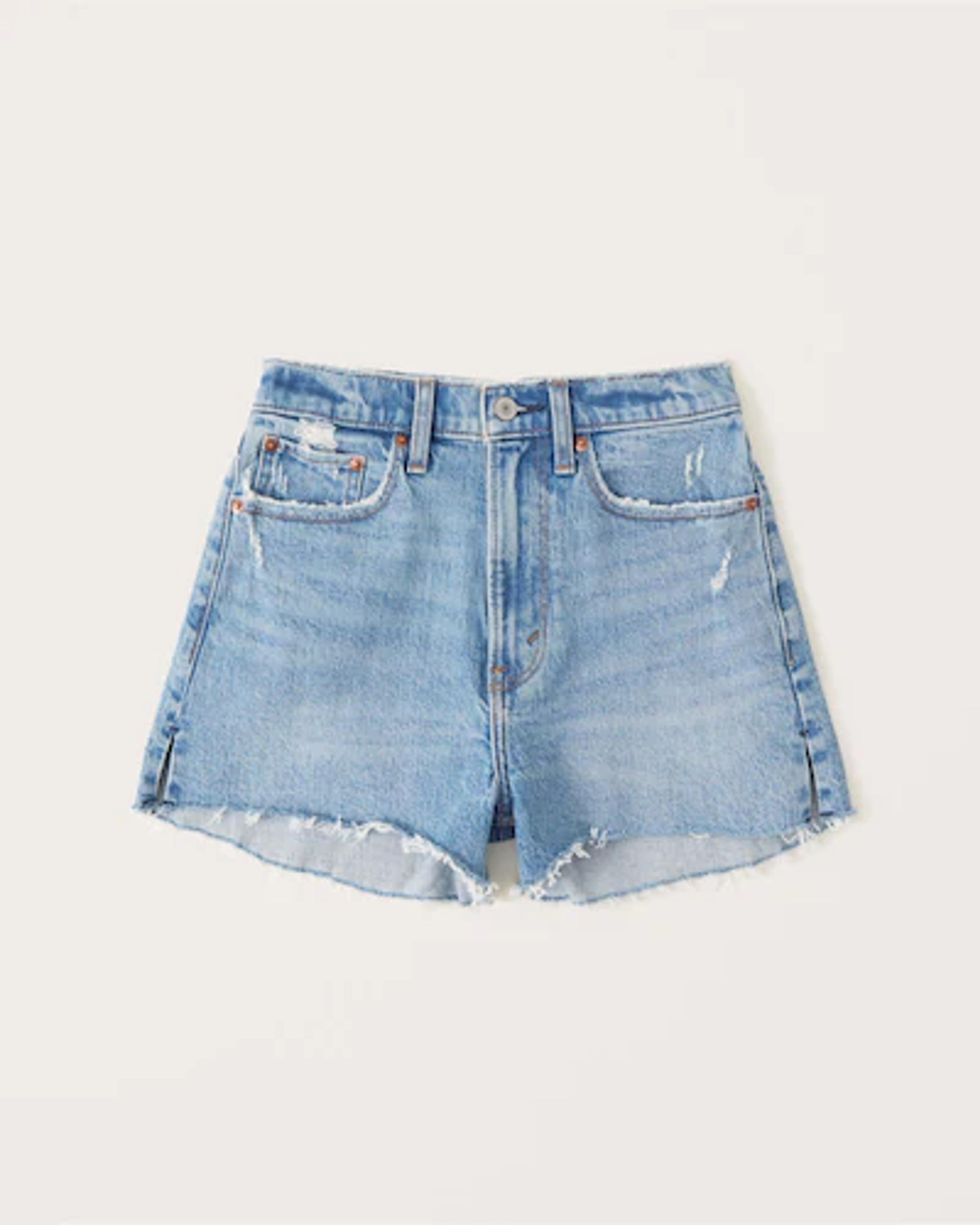 High Rise Mom Shorts, MEDIUM LIGHT WASH