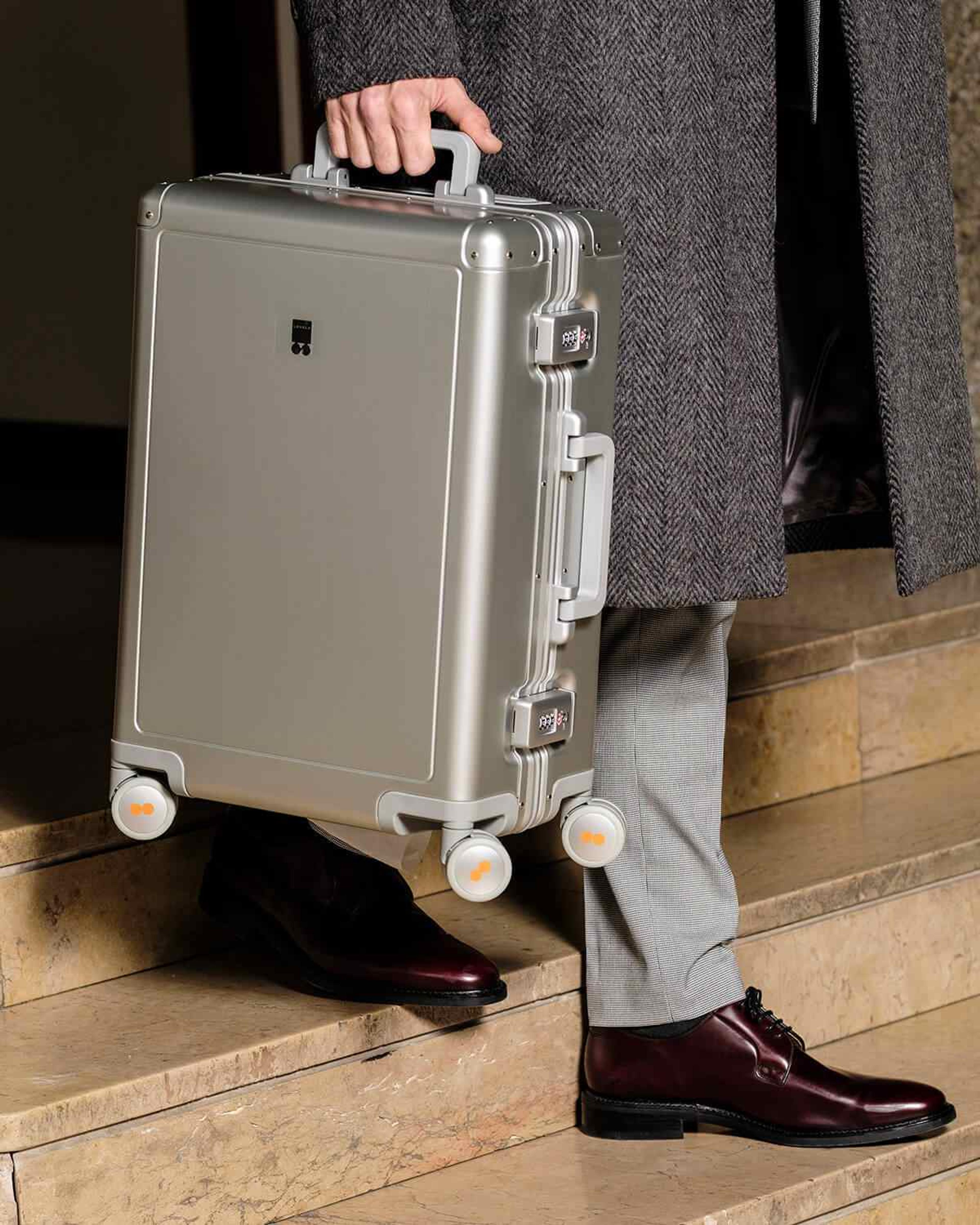 Aluminum Luggage - Carry-On Suitcase, Zipperless Luggage | LEVEL8