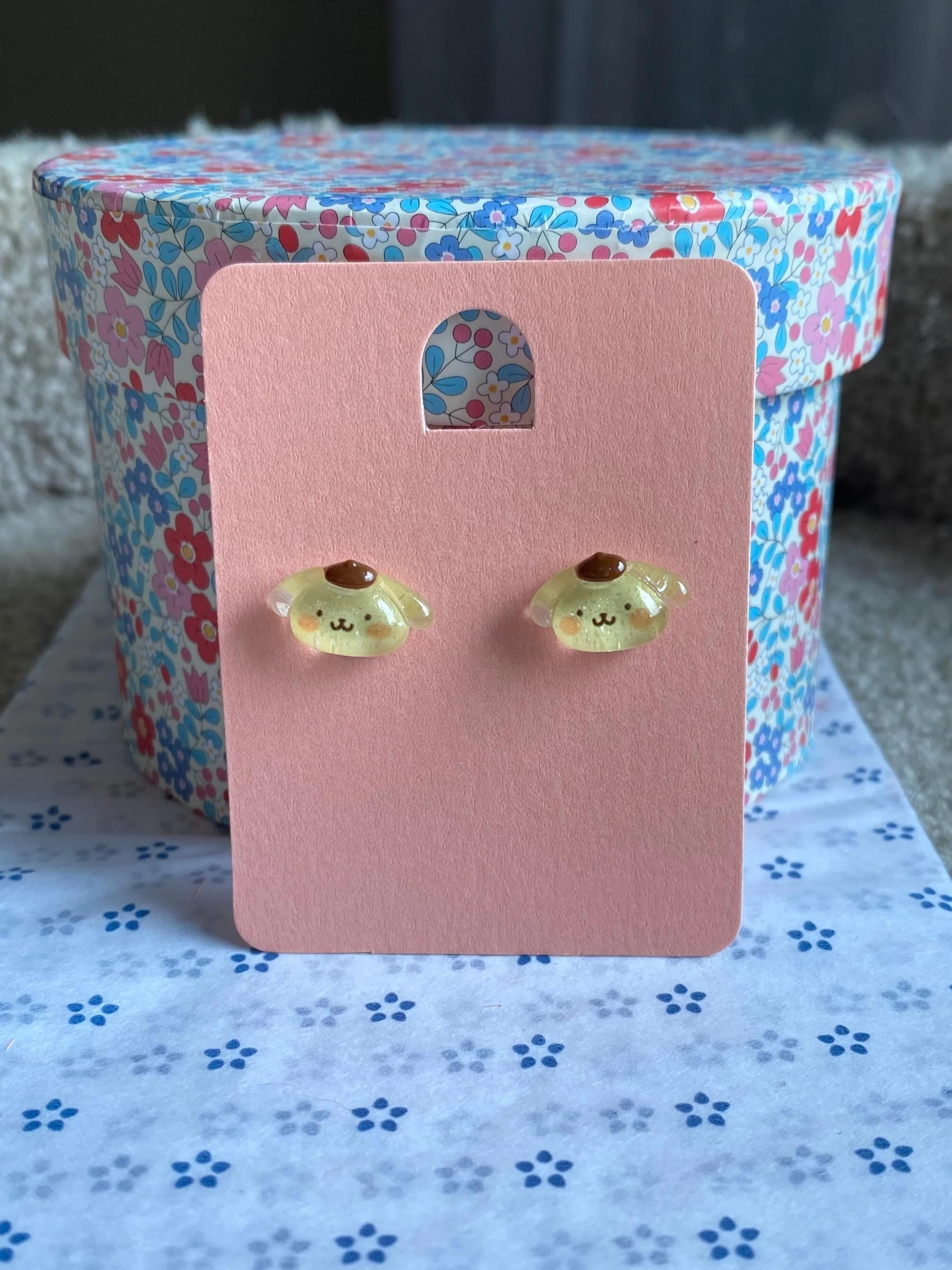 Pompompurin Stud Earrings - Etsy