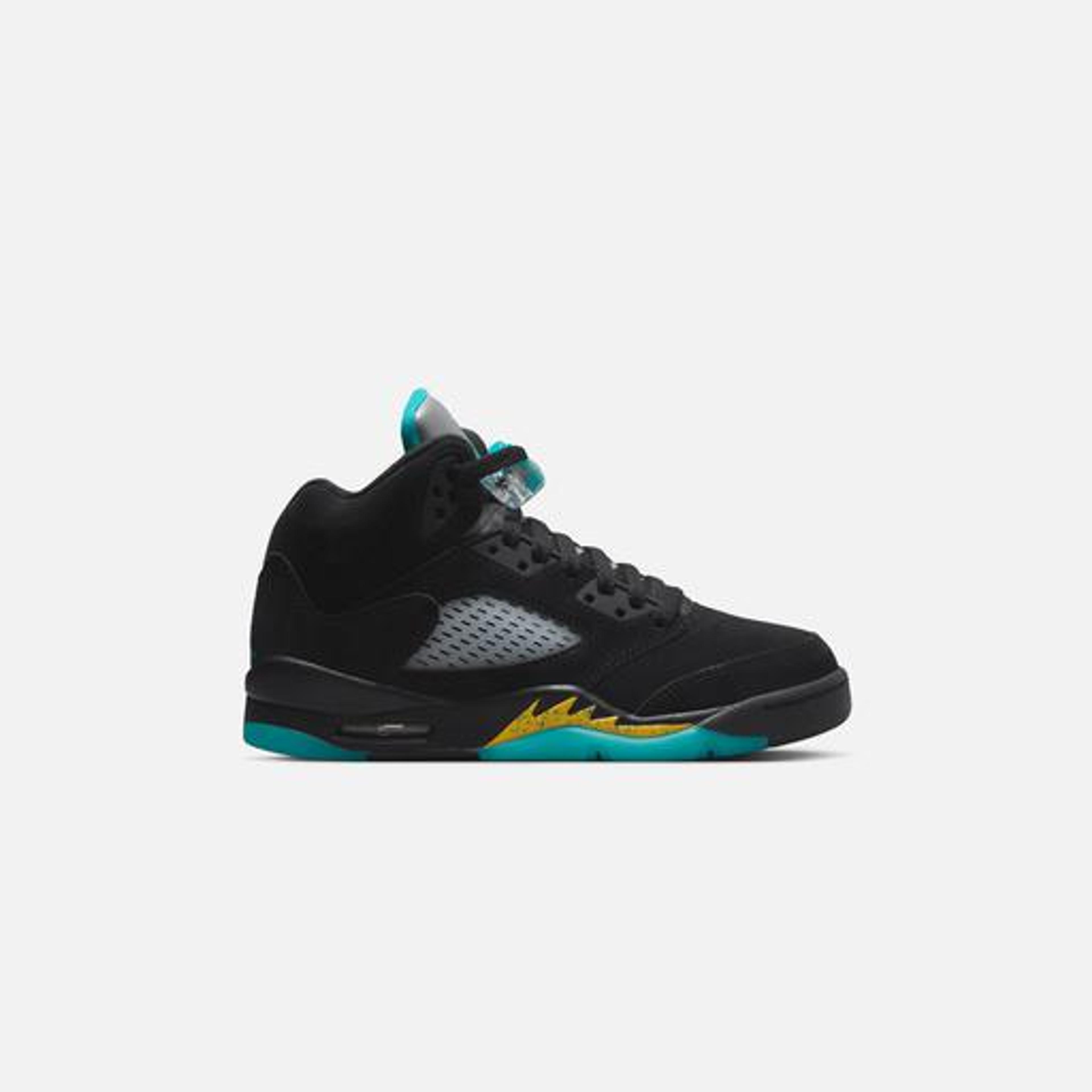 Nike Grade School Air Jordan 5 Retro - Black / Aquatone / Taxi | Sneakers