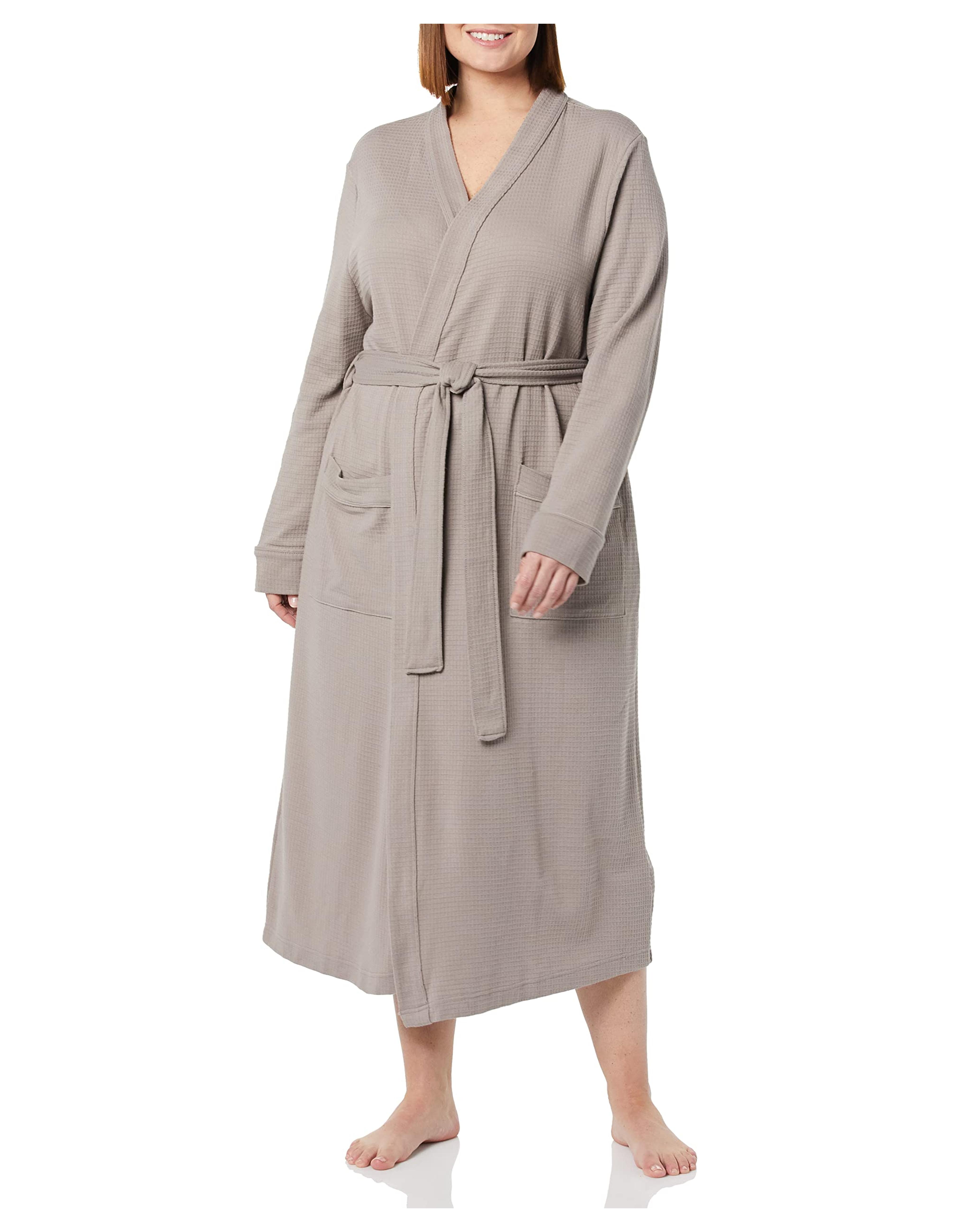 Amazon Essentials Women's Lightweight Waffle Full-Length Robe (Available in Plus Size)