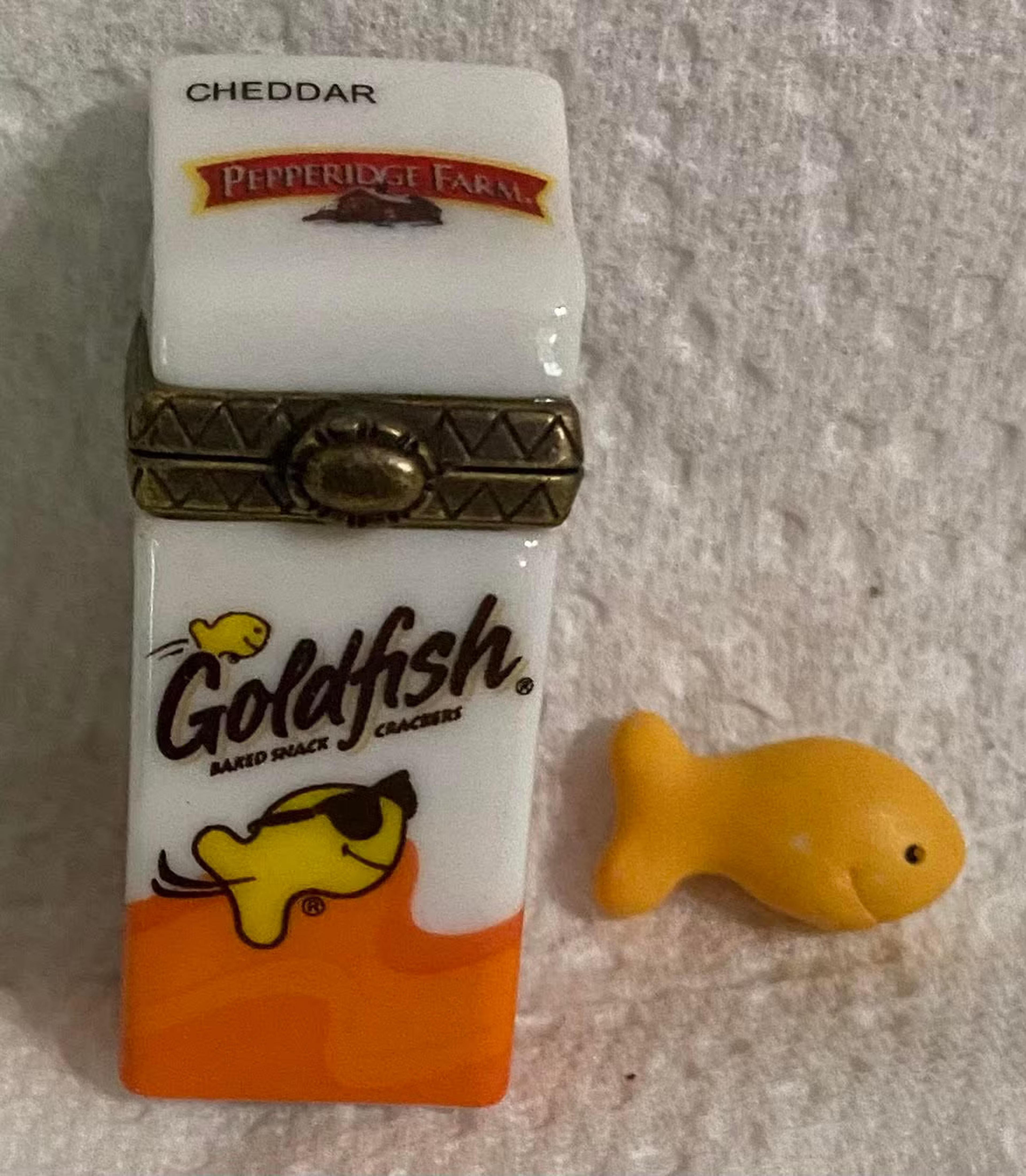 Pepperidge Farm Goldfish Cheddar Crackers With Goldfish Trinket Rare Porcelain Hinged Box Midwest PHB Hard to Find - Etsy