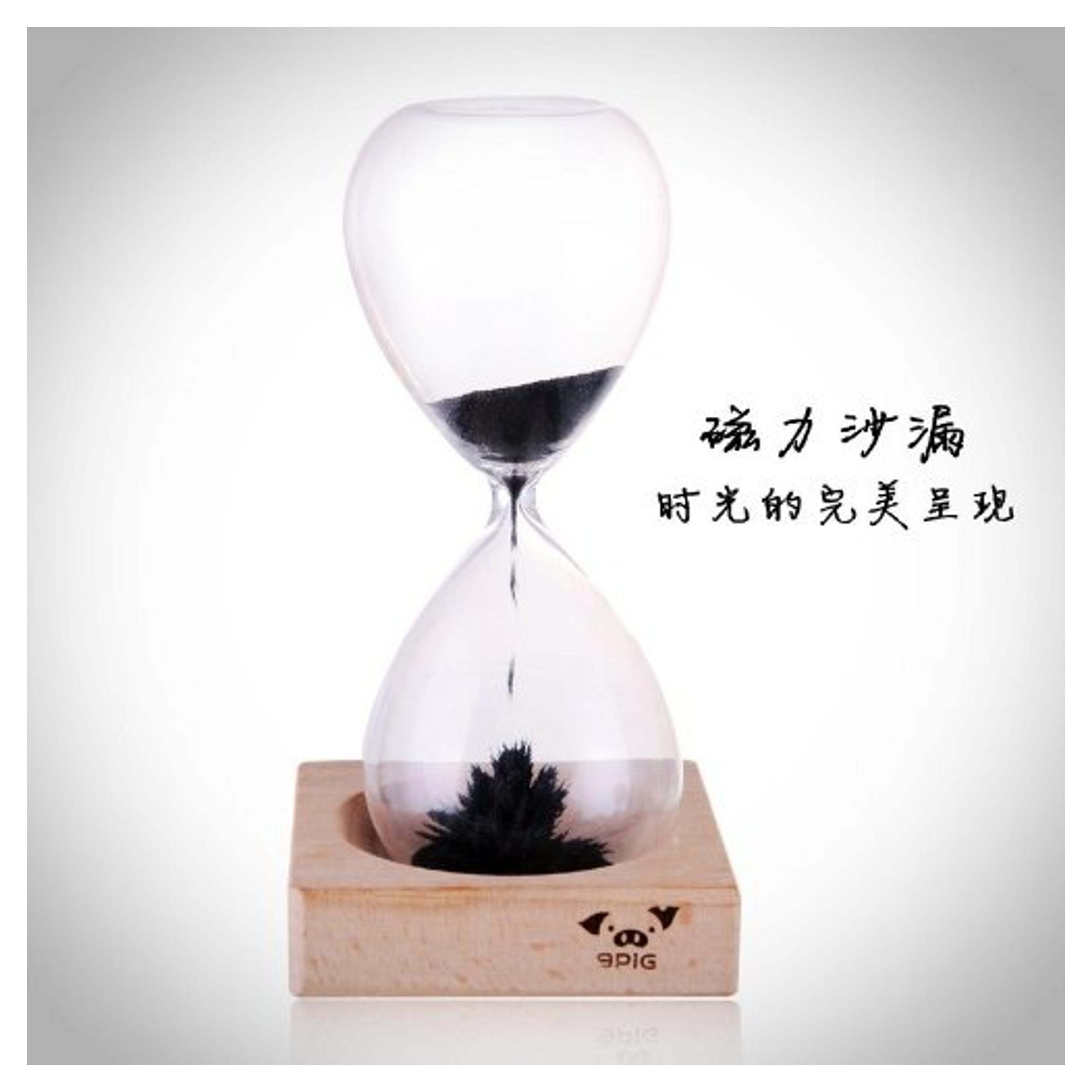 Awaglass Hand-Blown Magnetic Hourglass