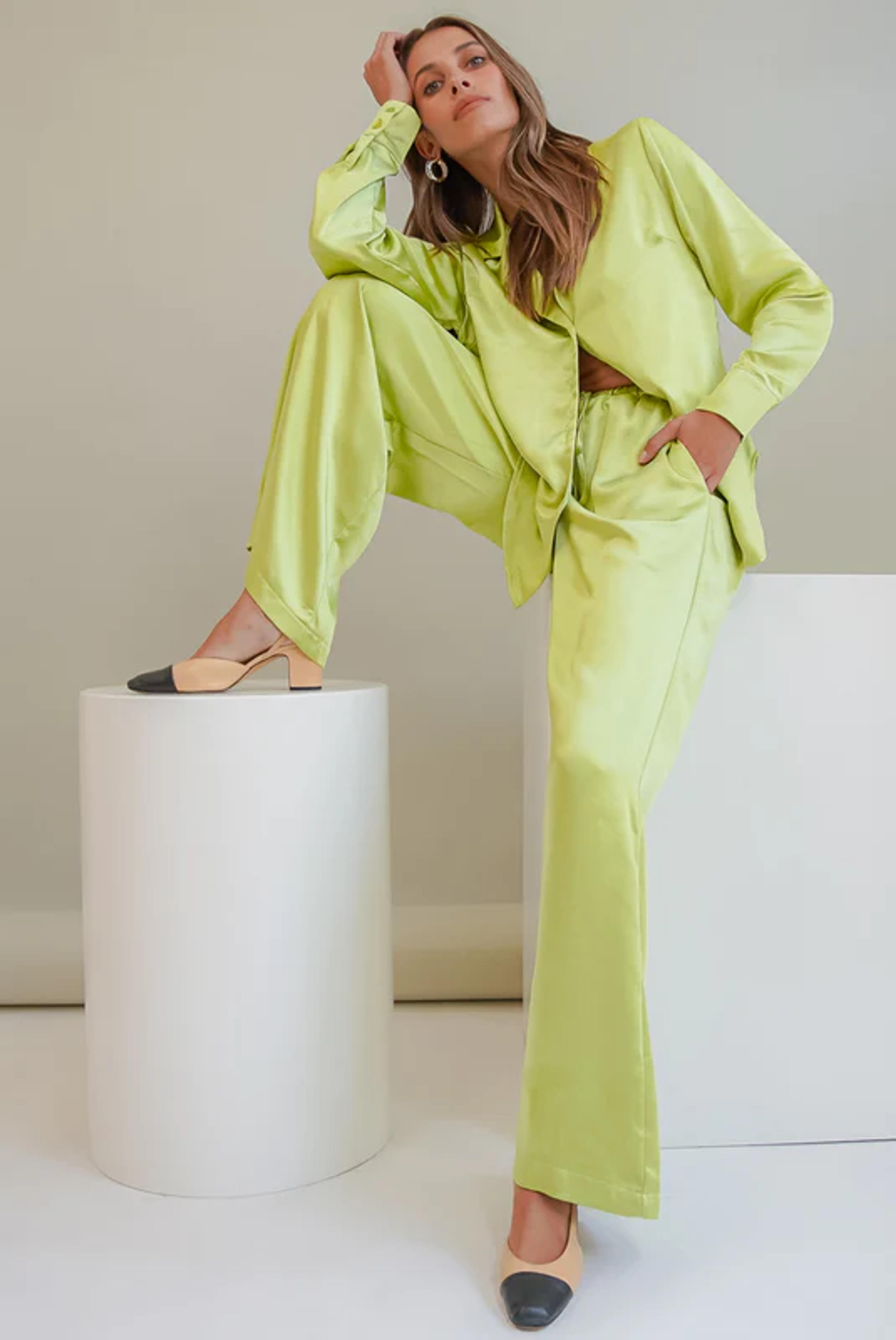 West Coast Silky Wide Leg Pants // Lime – VRG GRL