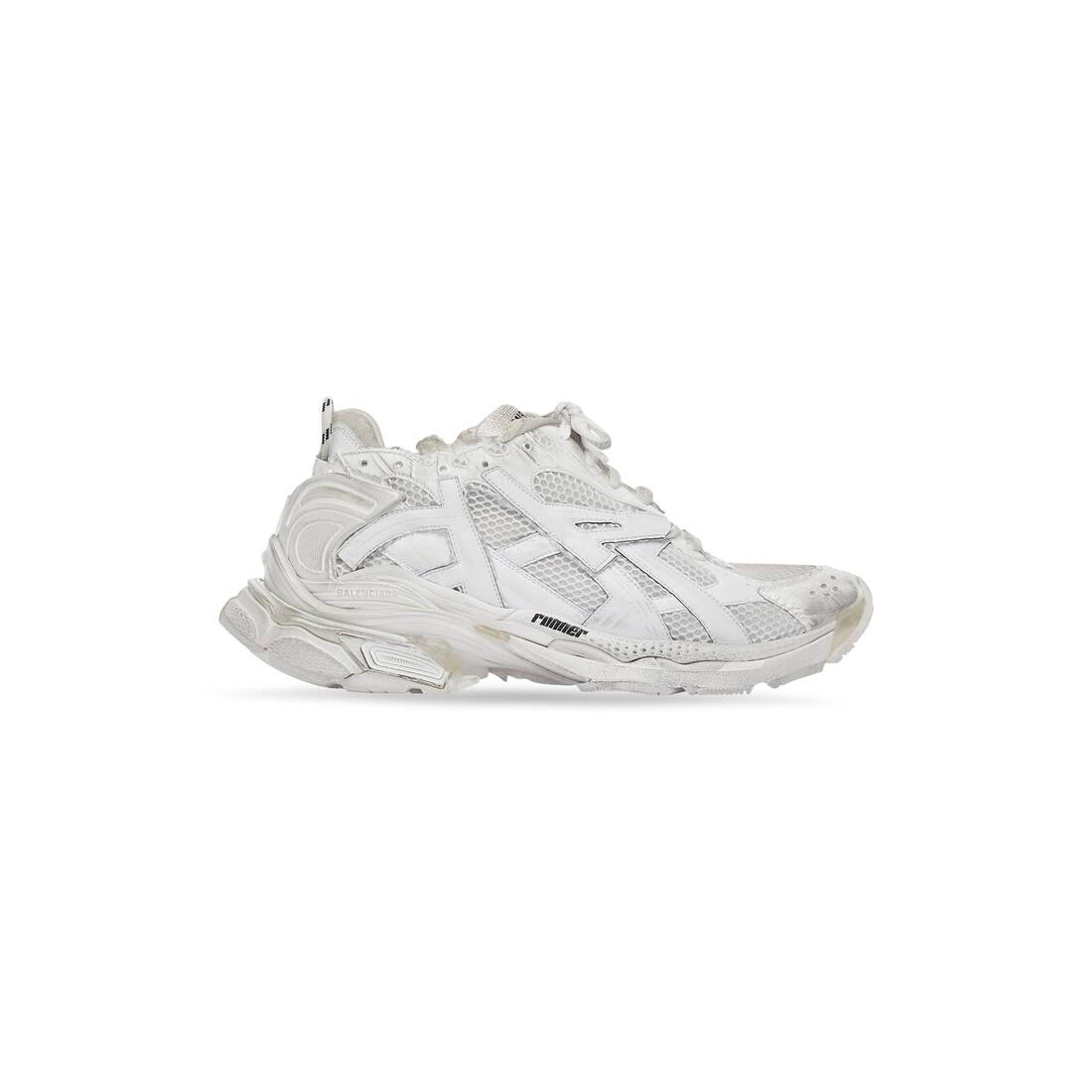 Women's Runner Sneaker in White | Balenciaga US