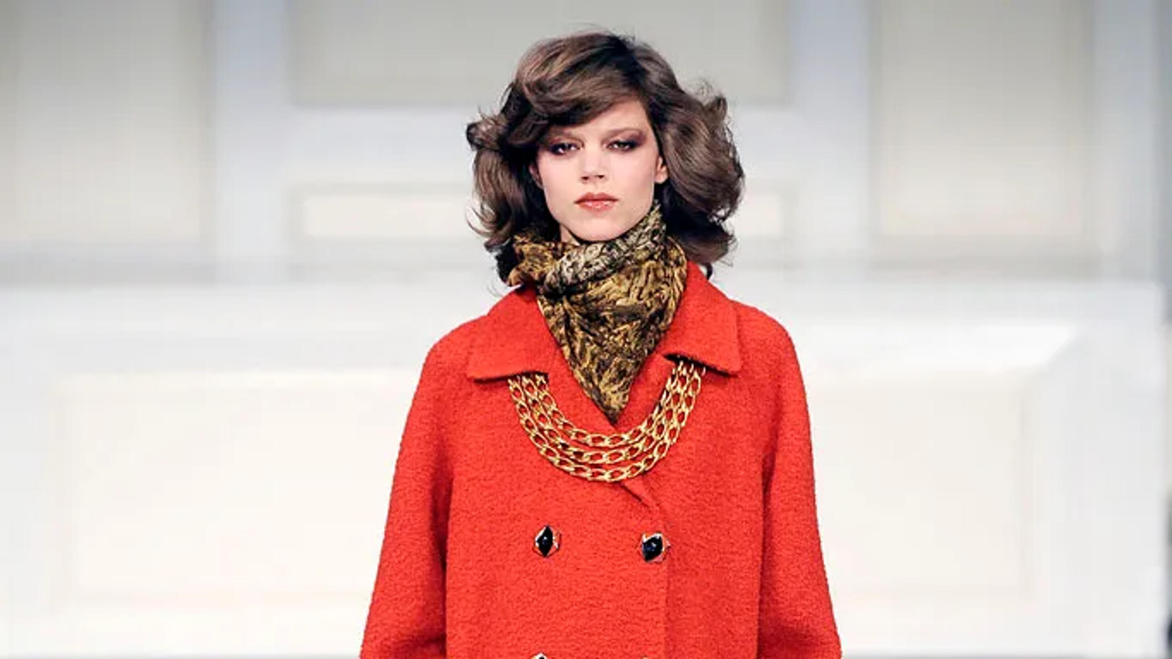 Oscar de la Renta Fall 2010 Ready-to-Wear Fashion Show | Vogue