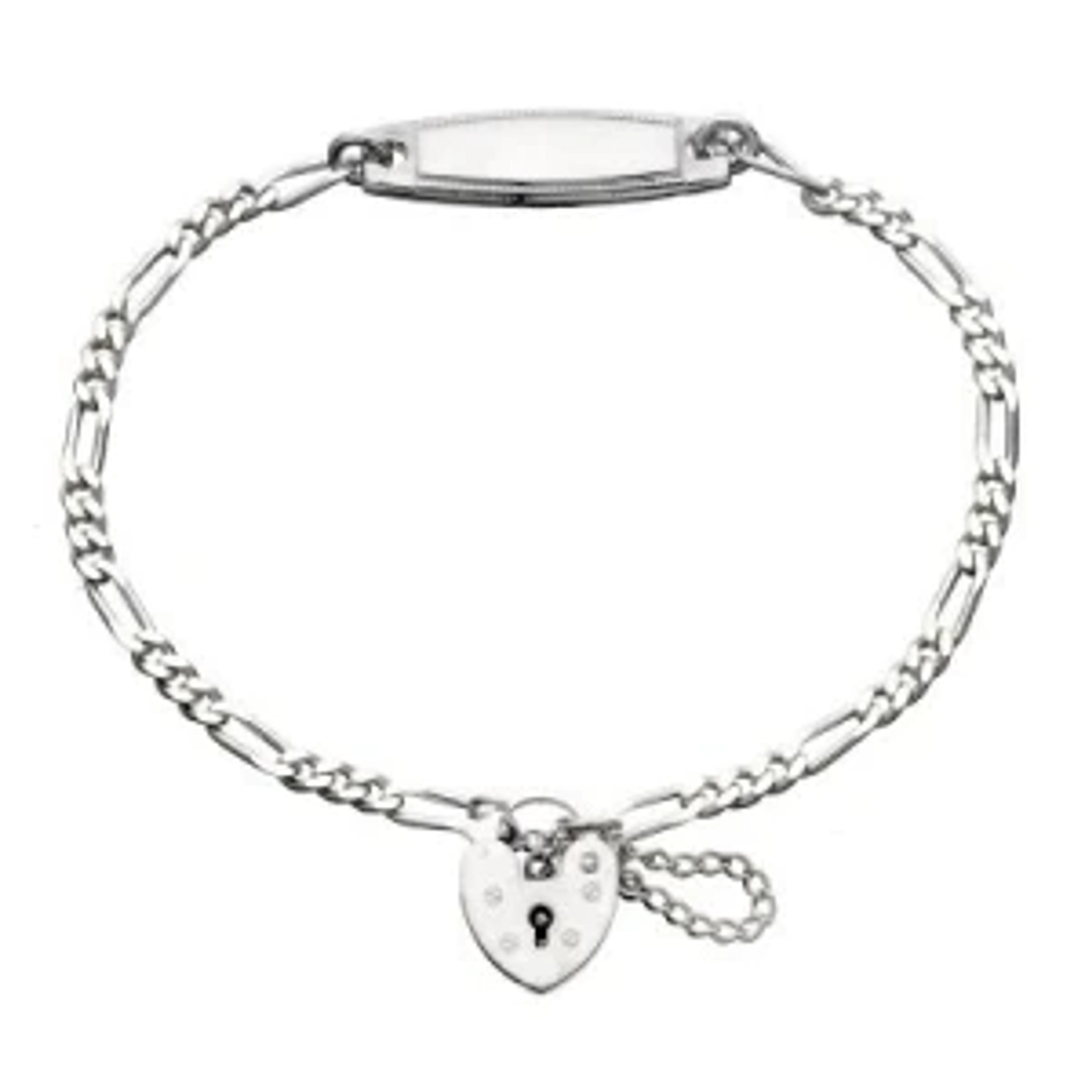 A figaro bracelet with a plain padlock clasp accompanied by an ID plate. Crafted with a 1+3 link pattern in Sterling Silver.