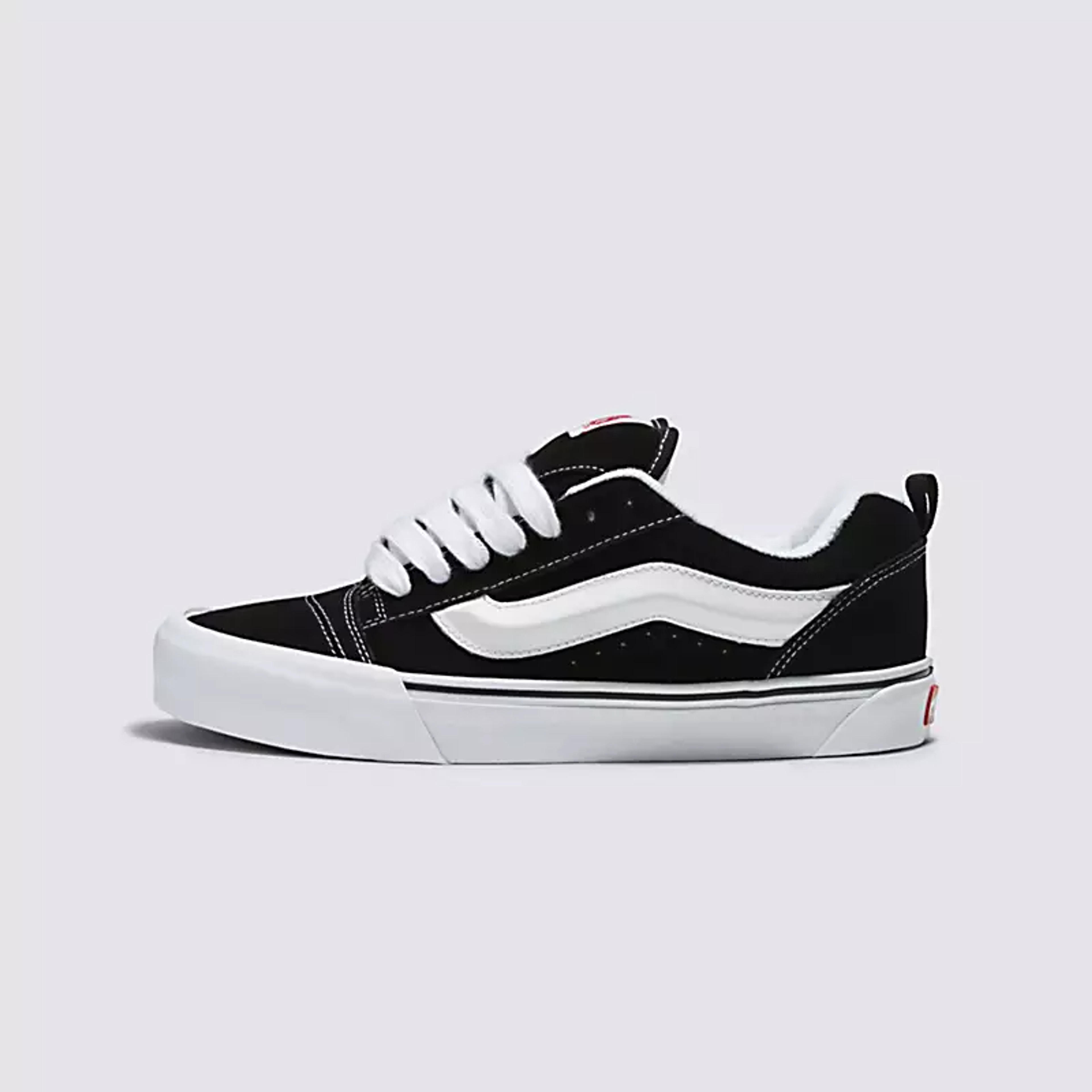 vans.com/en-us/shoes-c00081/knu-skool-shoe-pvn0009qc6bt