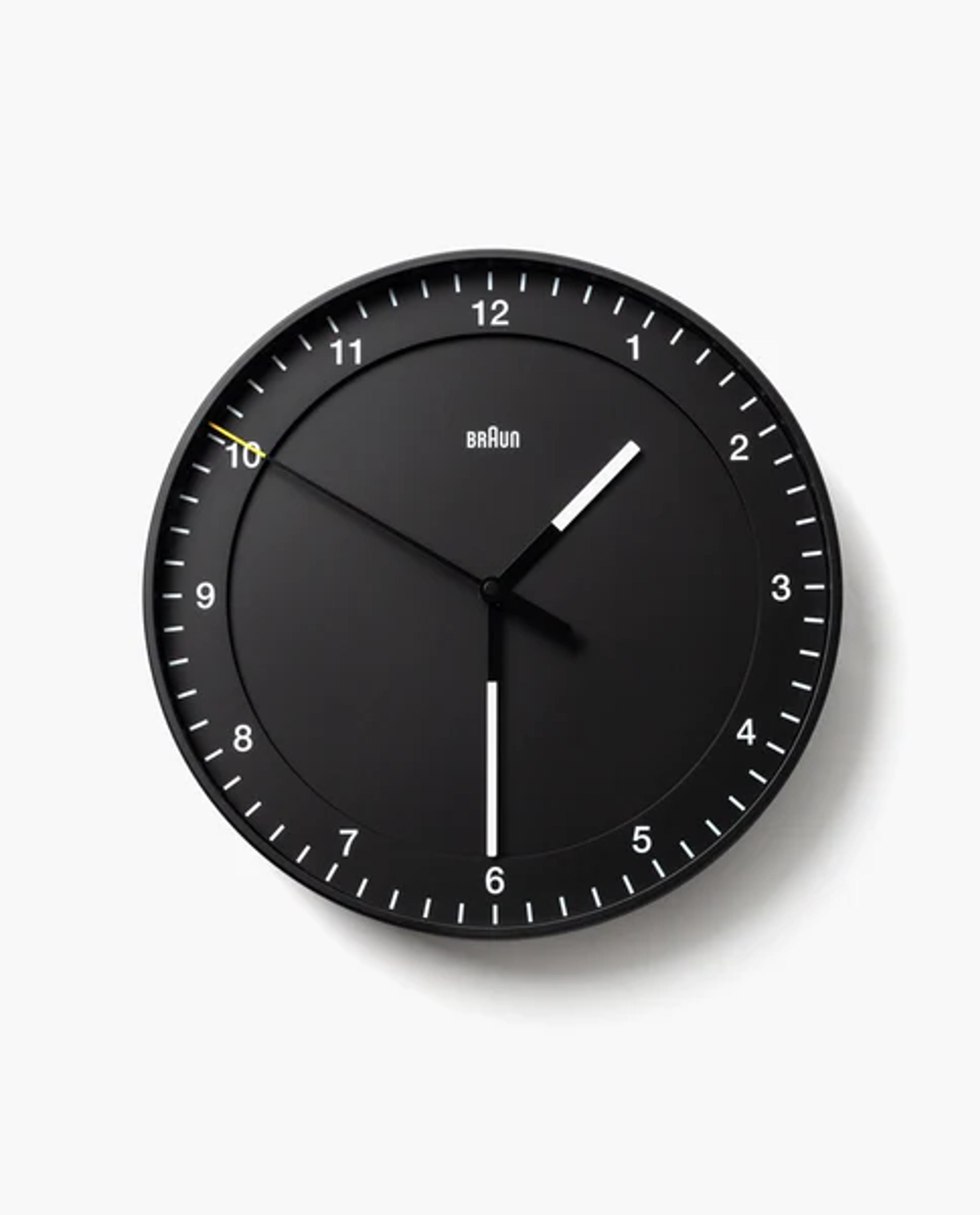 Braun Wall Clock (Black)