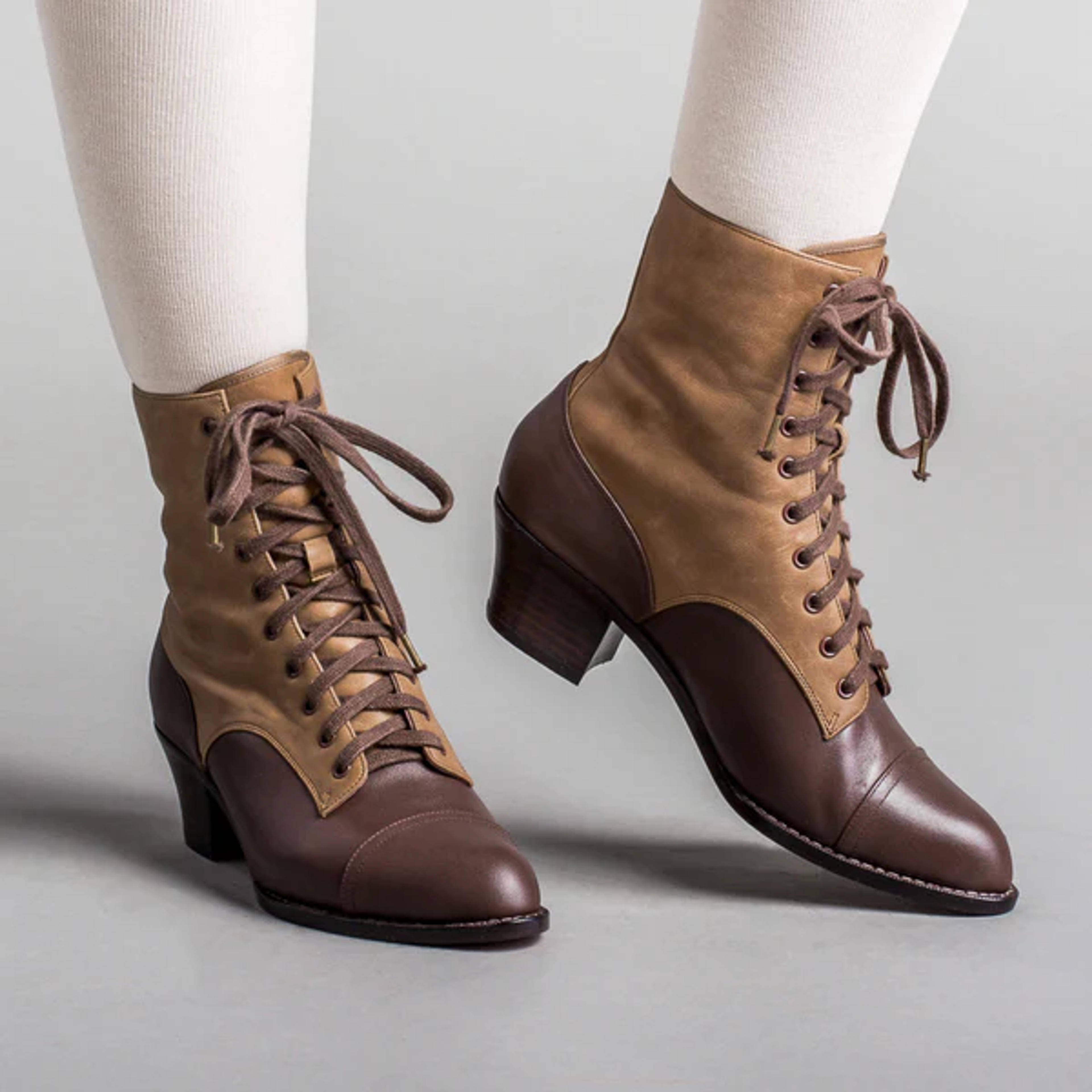 Paris Women's Boots (Tan/Brown)