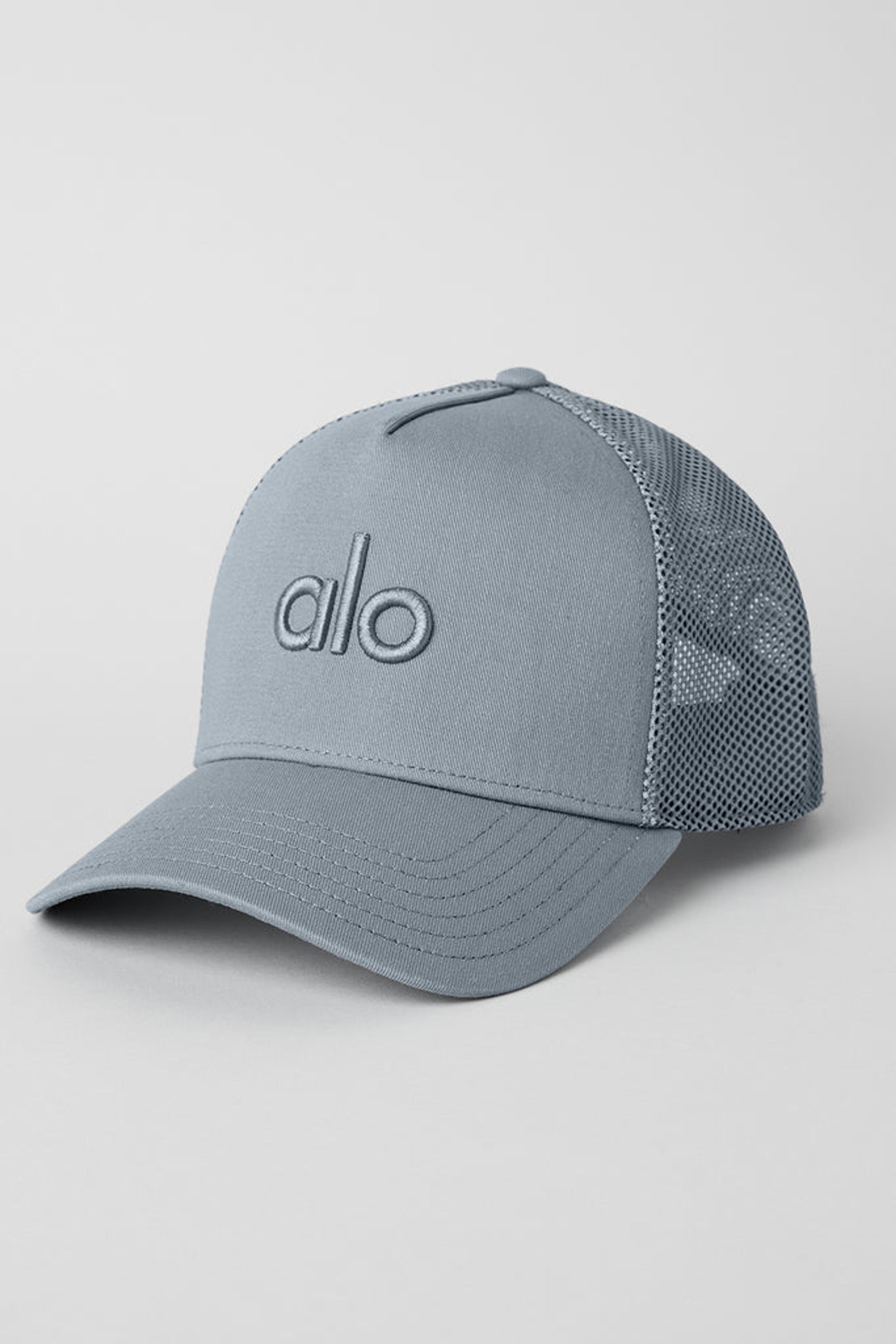 District Trucker Hat - Stingray | Alo Yoga