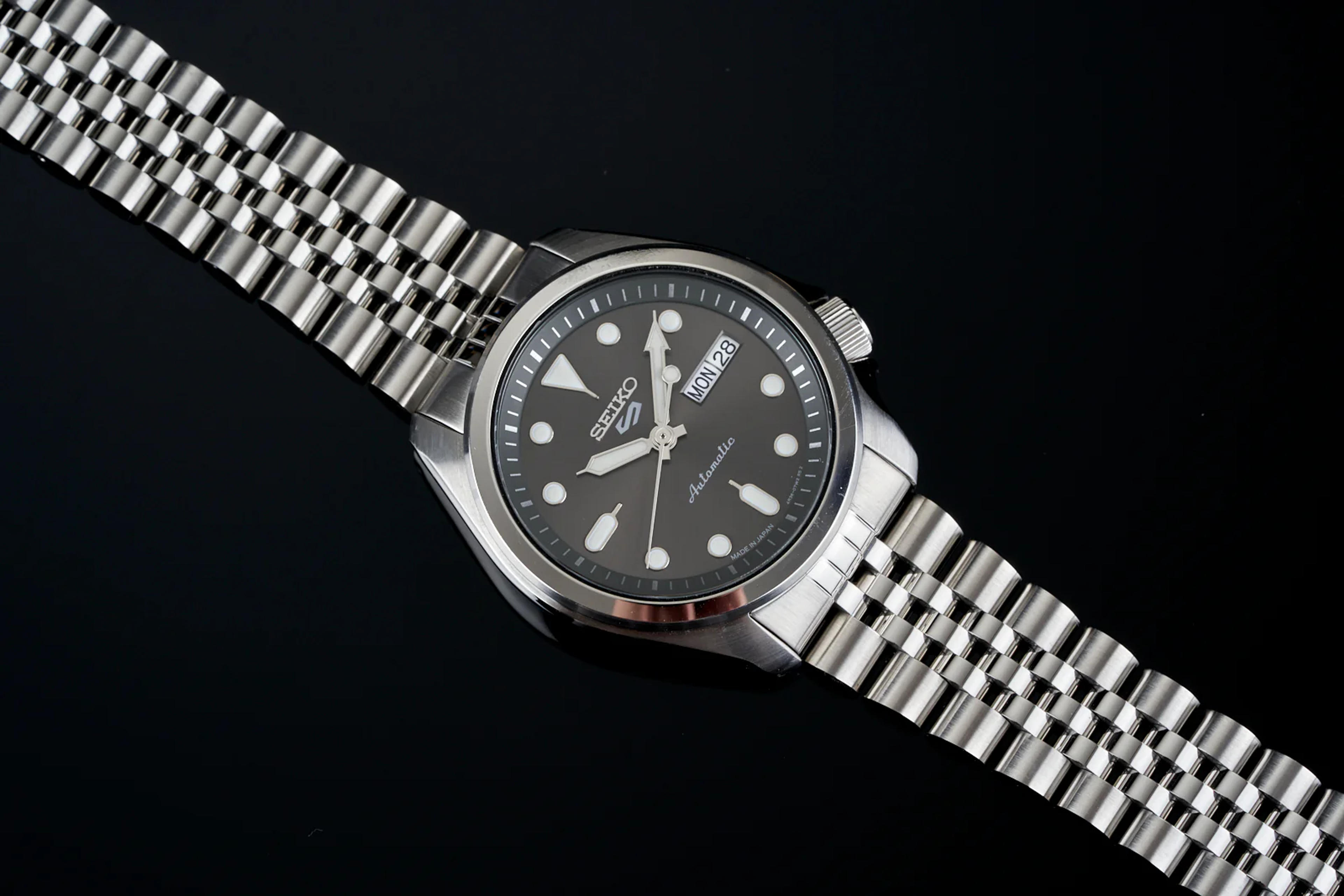 Executive Bracelet (Seiko SRPE) – Uncle Straps