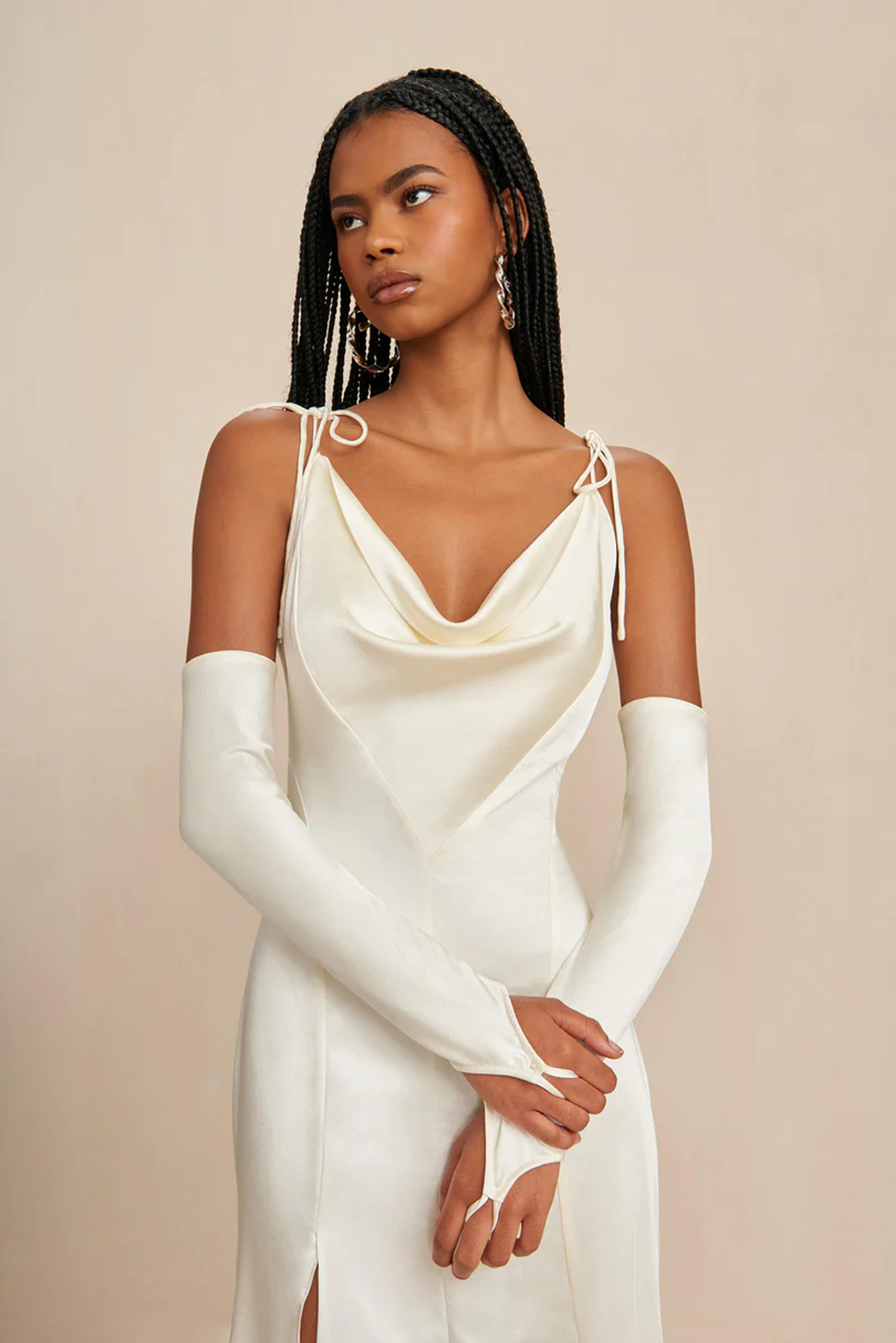 NASSIA GOWN - OFF WHITE – CULT GAIA