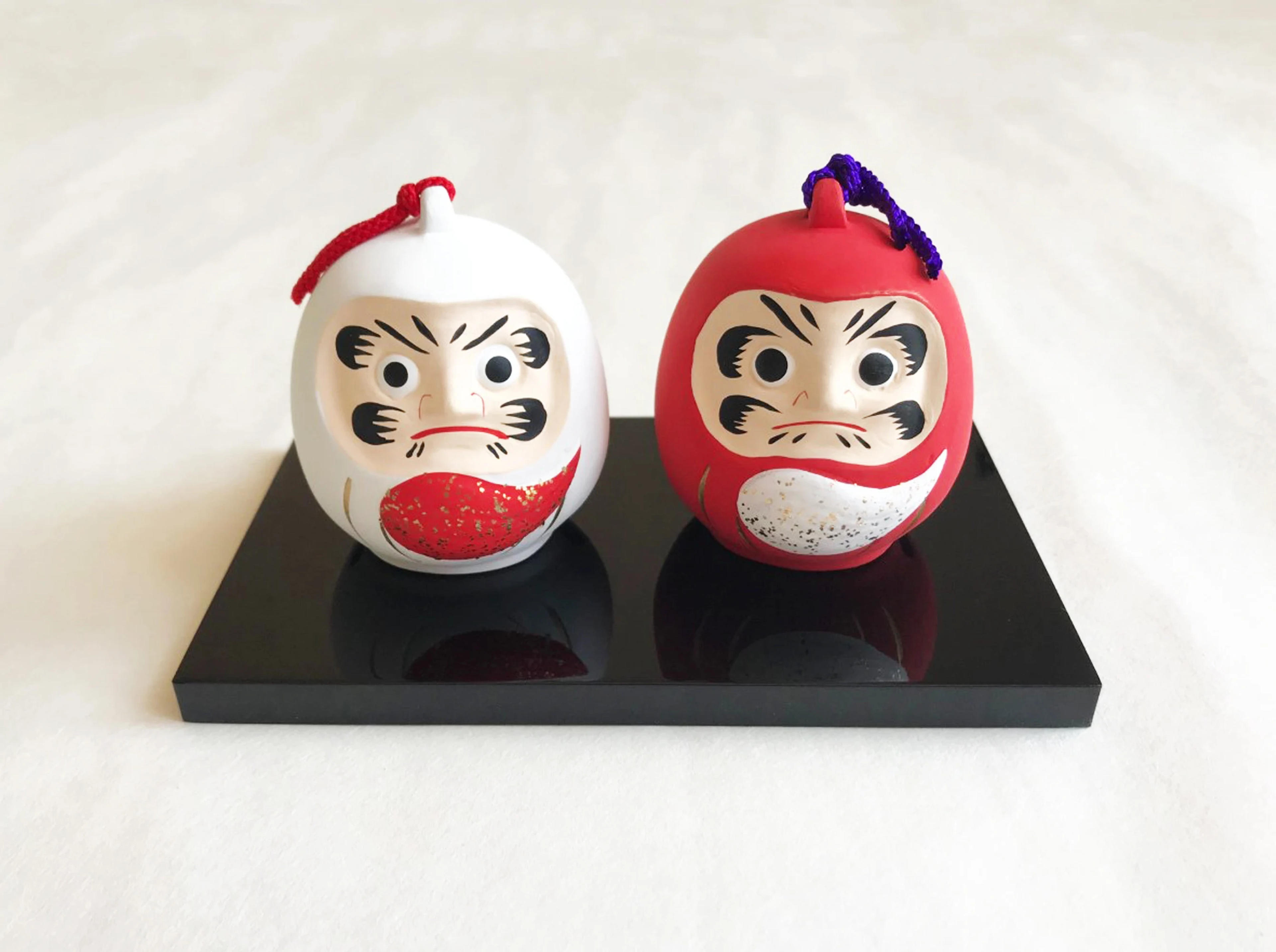 Couple Lucky Daruma Doll Set With Black Lacquer Painted - Etsy