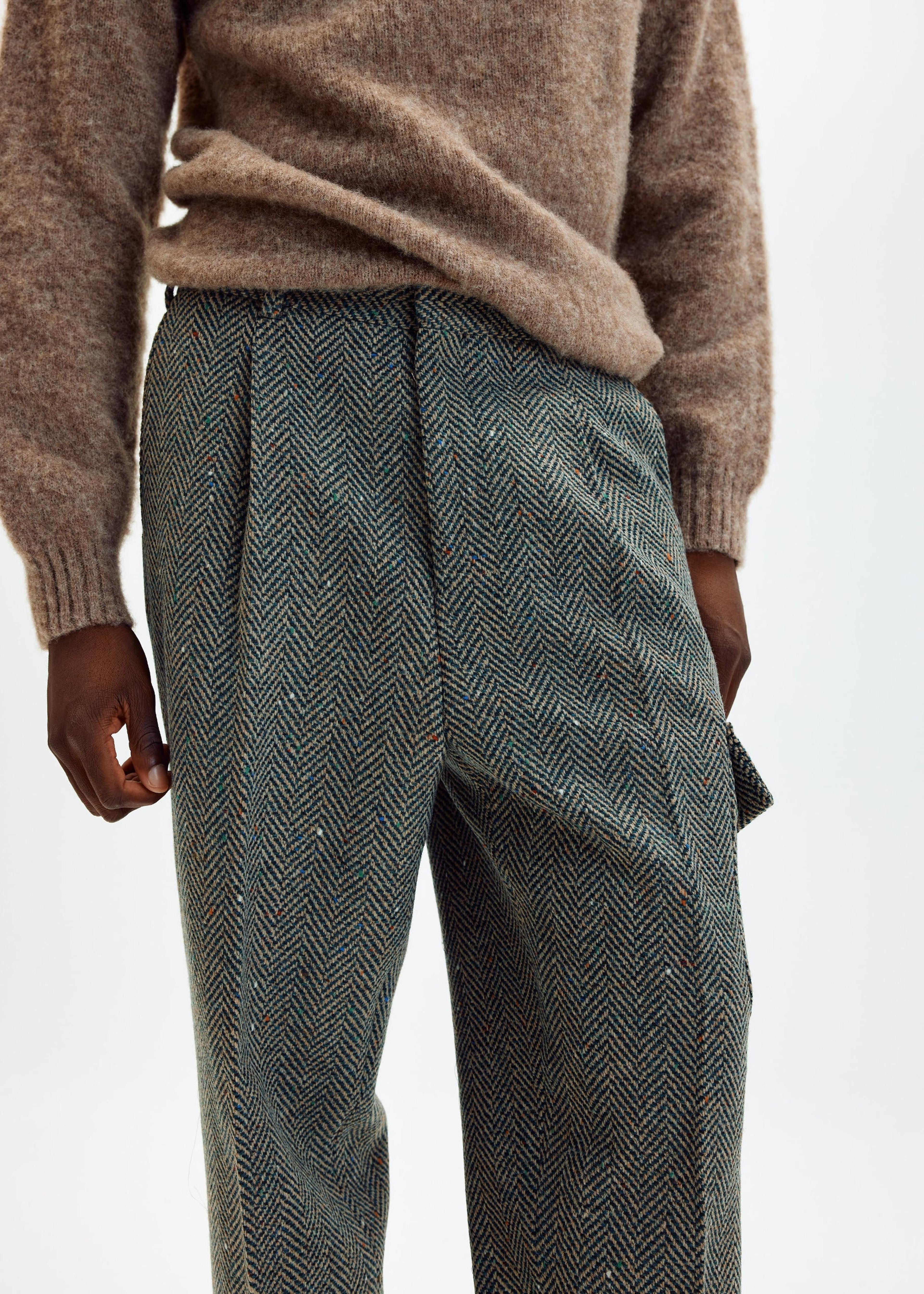 Herringbone tweed cargo parachute trousers – École de Pensée