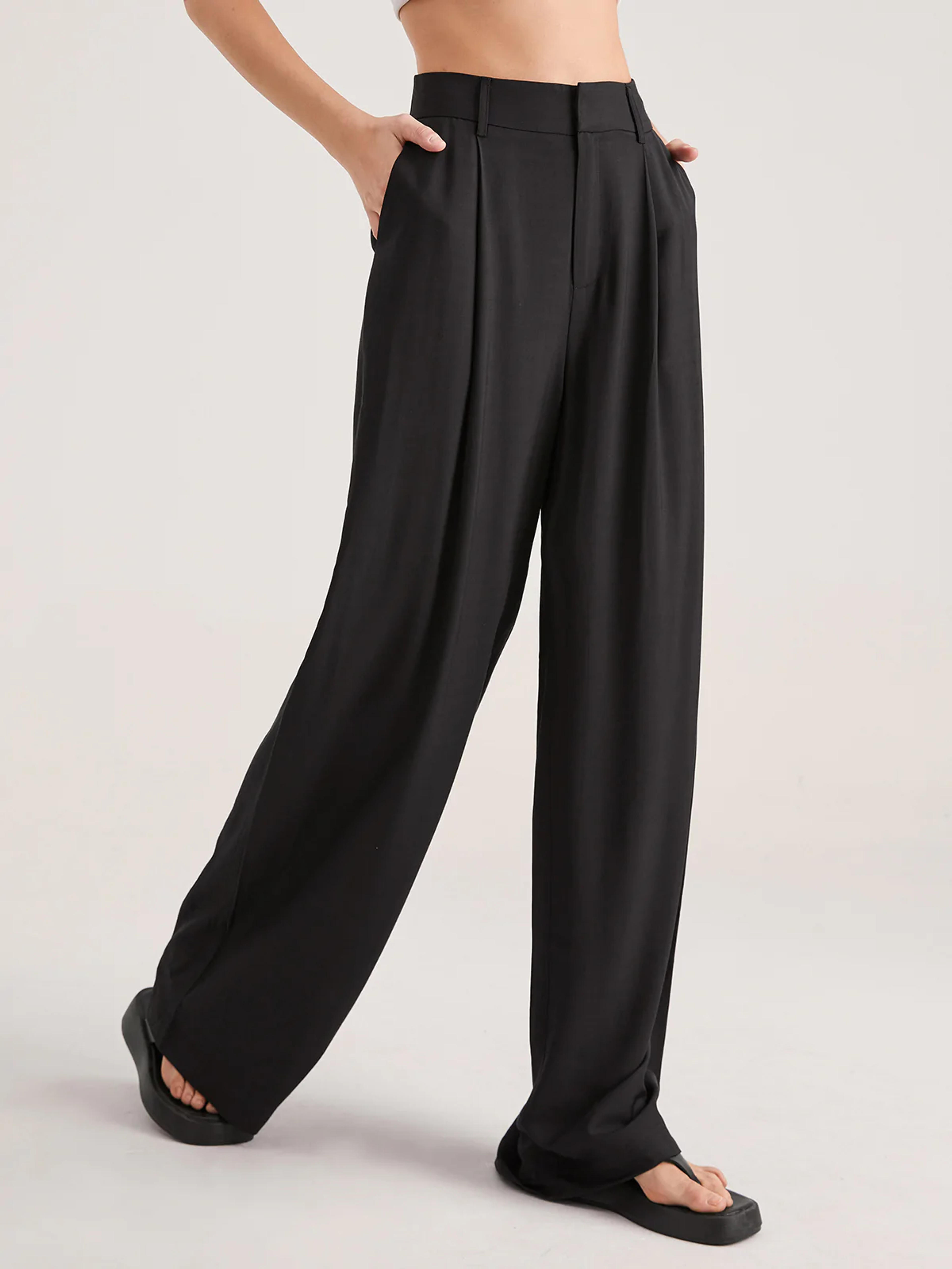 Oversized High Waisted Pleat Front Trousers - Black / XS