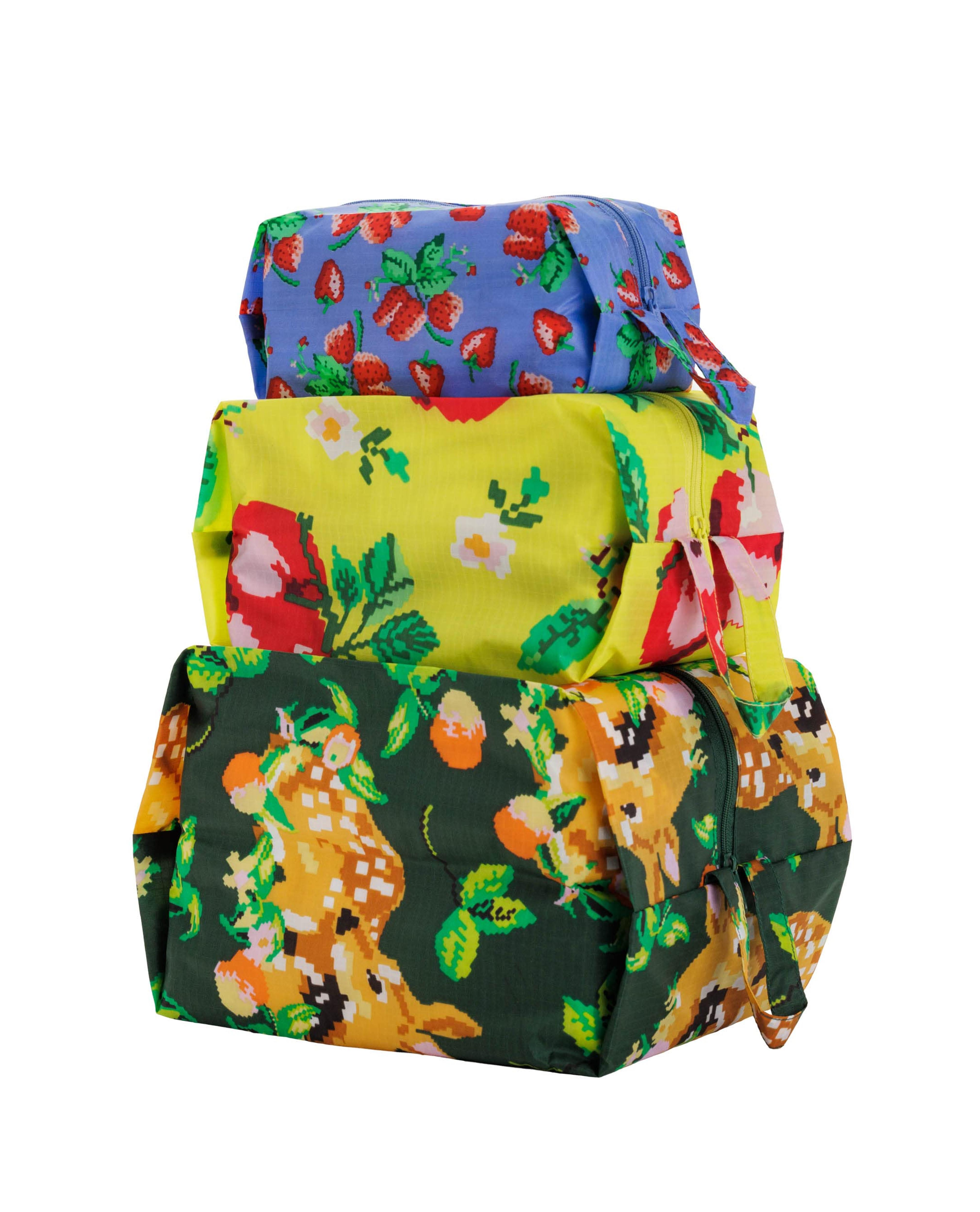 Amazon.com - BAGGU 3D Zip Set - Needlepoint Fruit