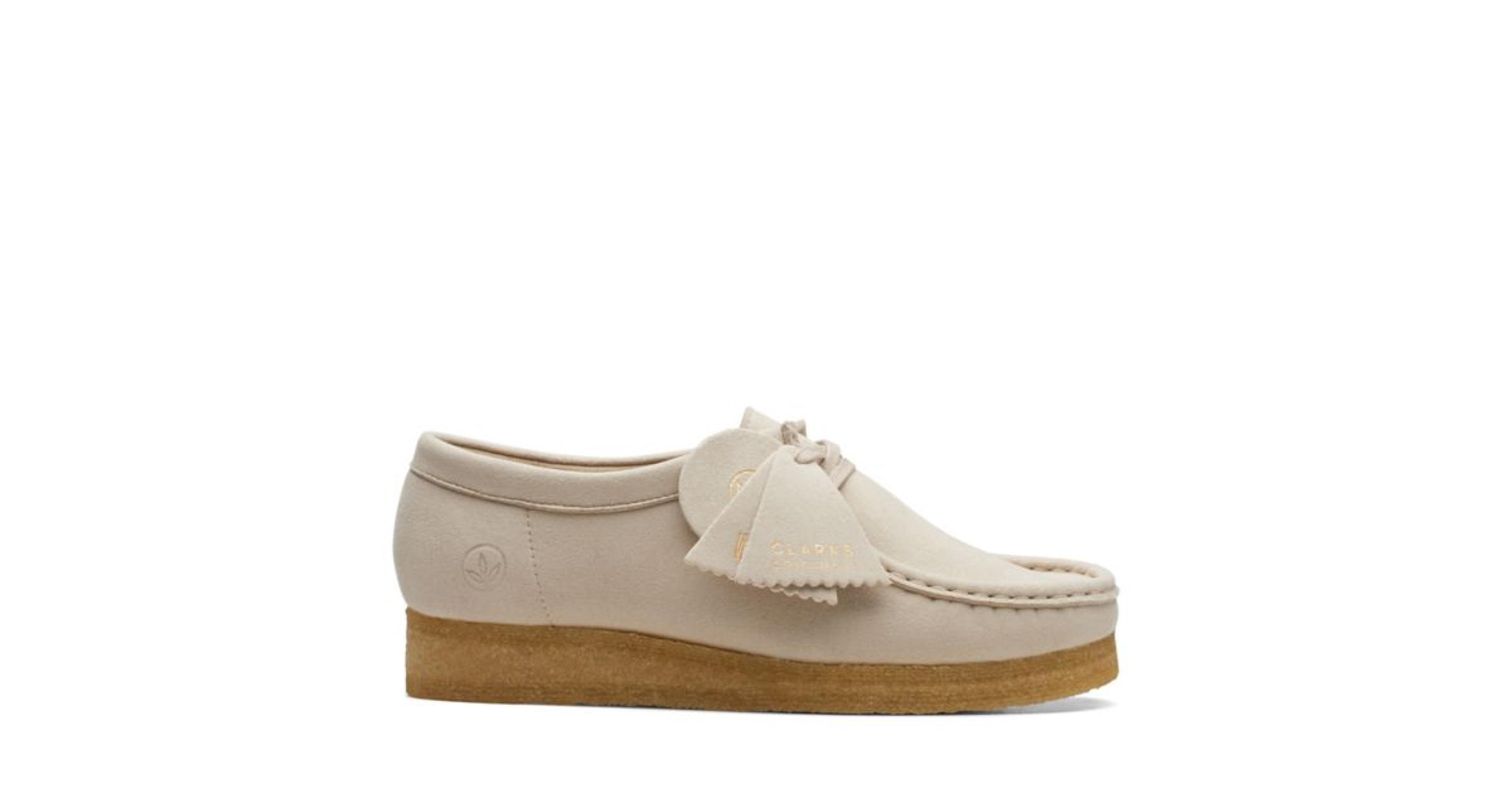 Wallabee Off White Synthetic Lace-up Shoes