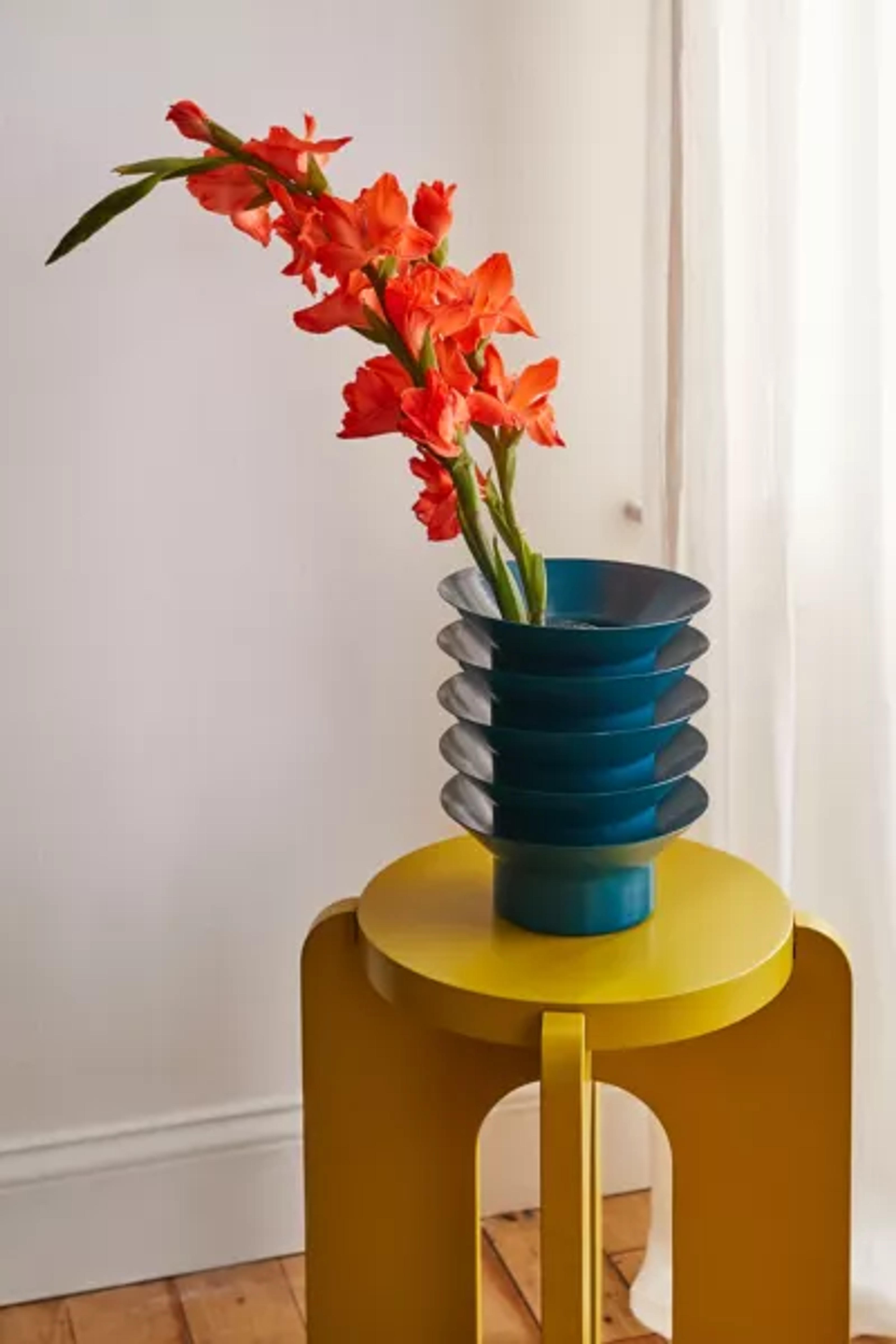 Cazz Vase