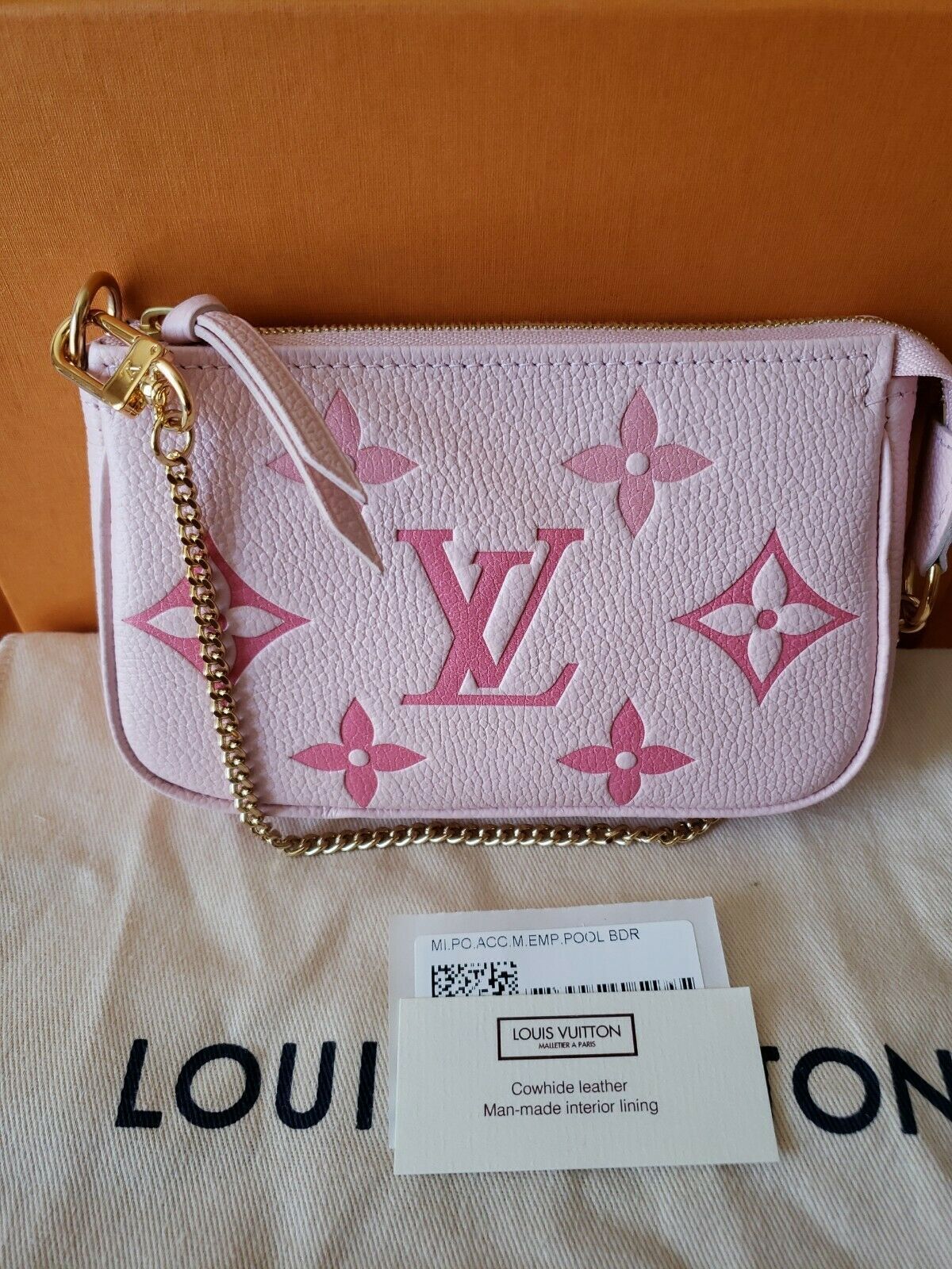 Louis Vuitton Carrot Clutch Bag 