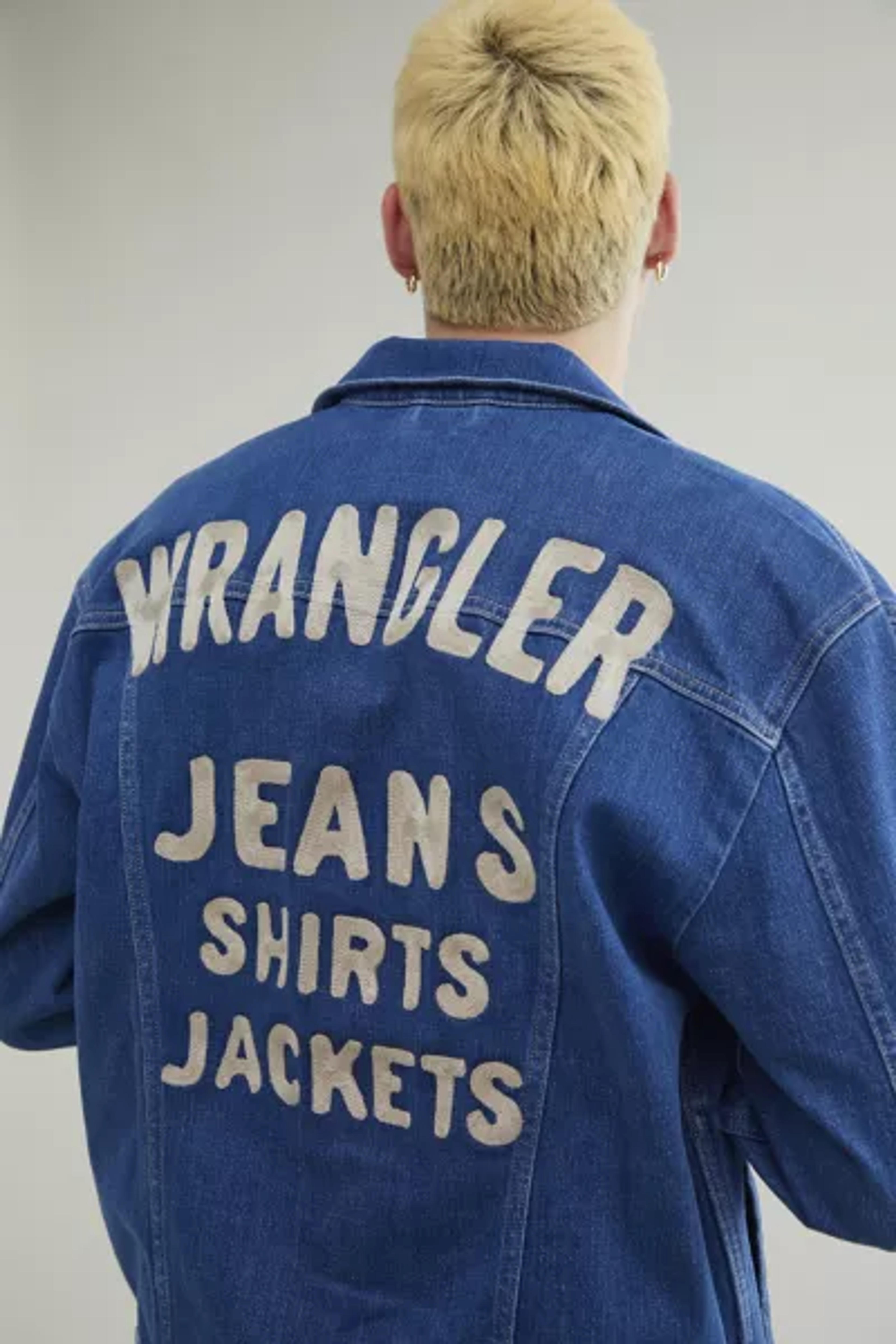 Wrangler Heritage Anti Fit Denim Jacket | Urban Outfitters