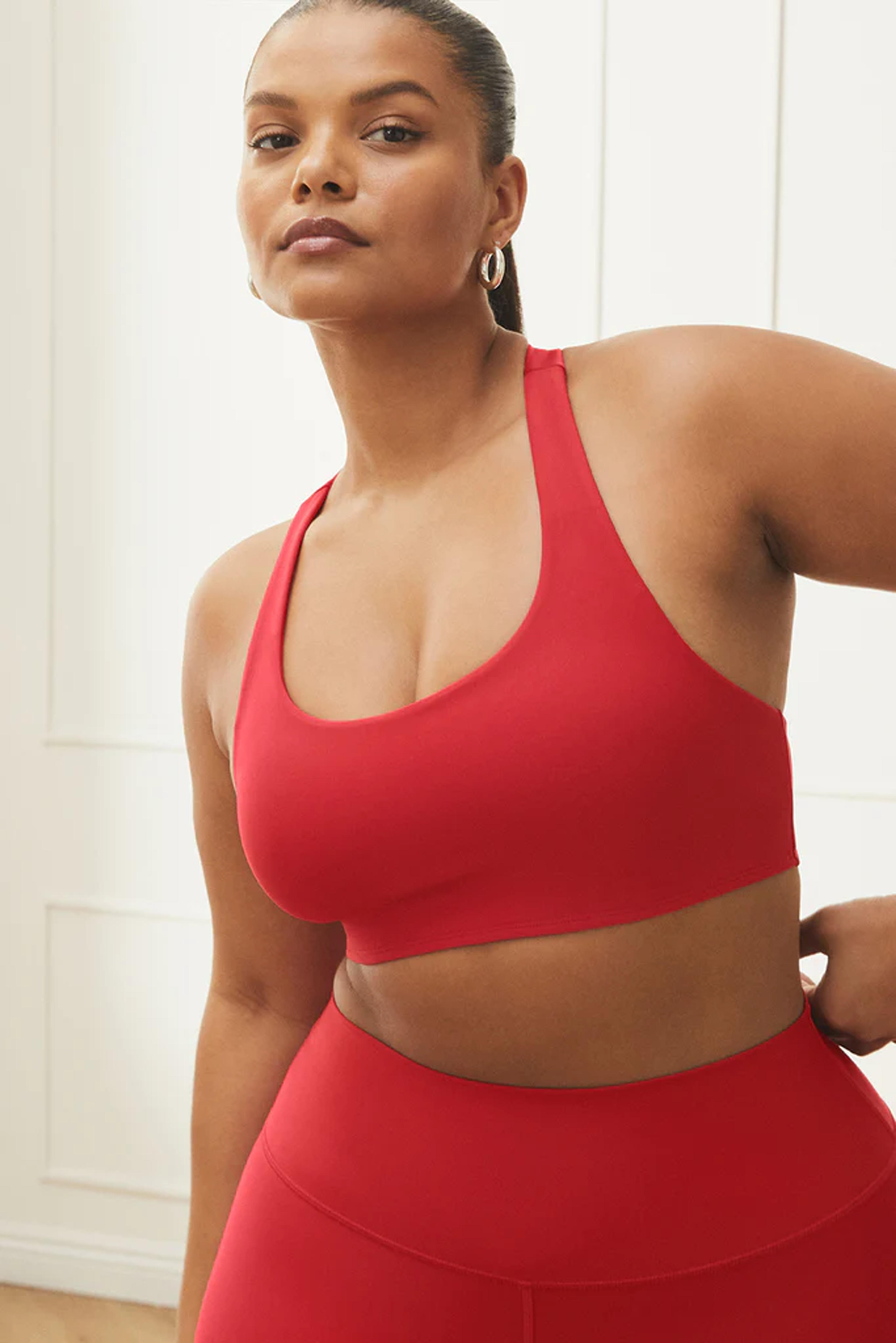 Airlift Advantage Racerback Bra - Classic Red | Alo Yoga