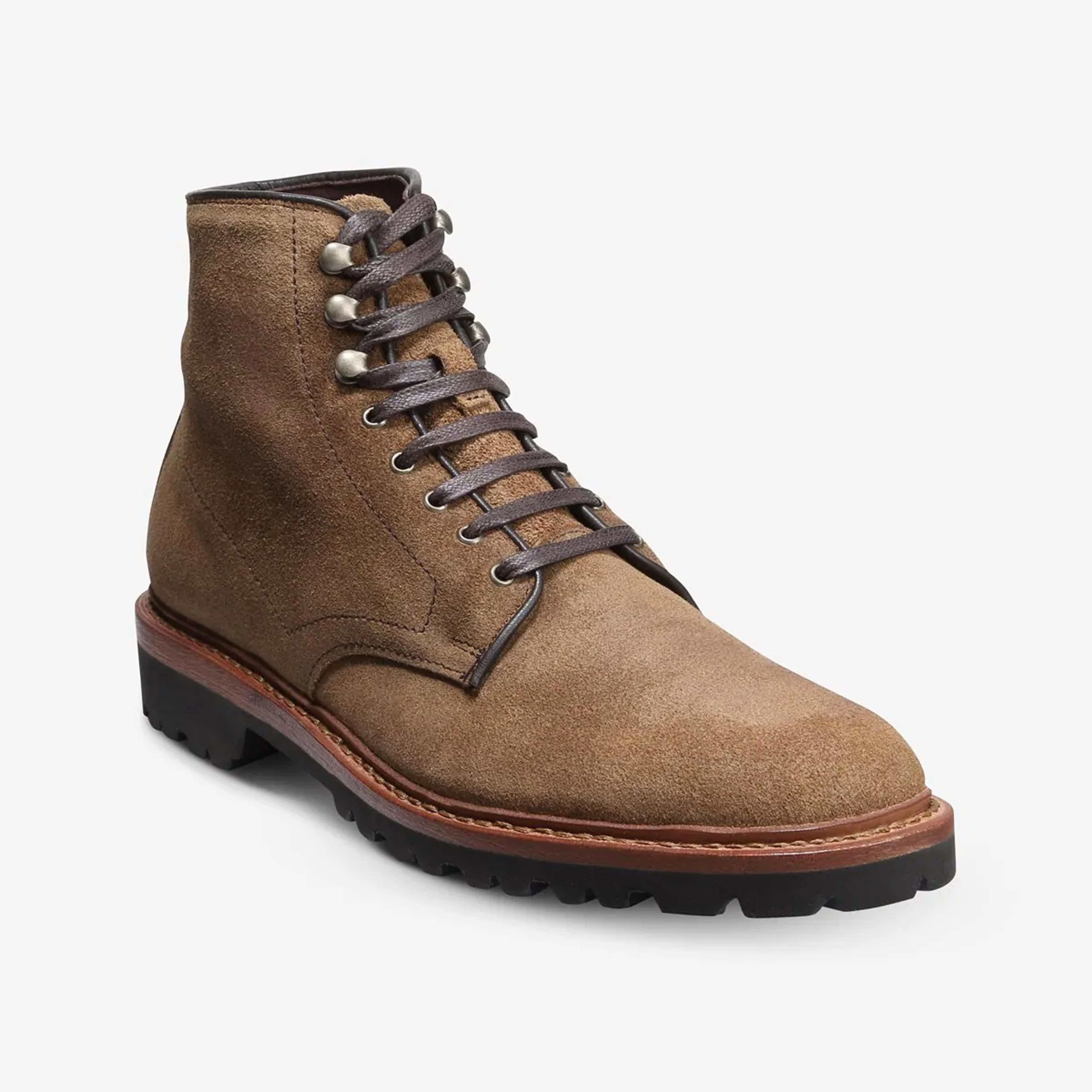 allenedmonds.com/product/mens-higgins-mill-boot-with-lug-sole-3022900/light-brown-suede-ec4022420