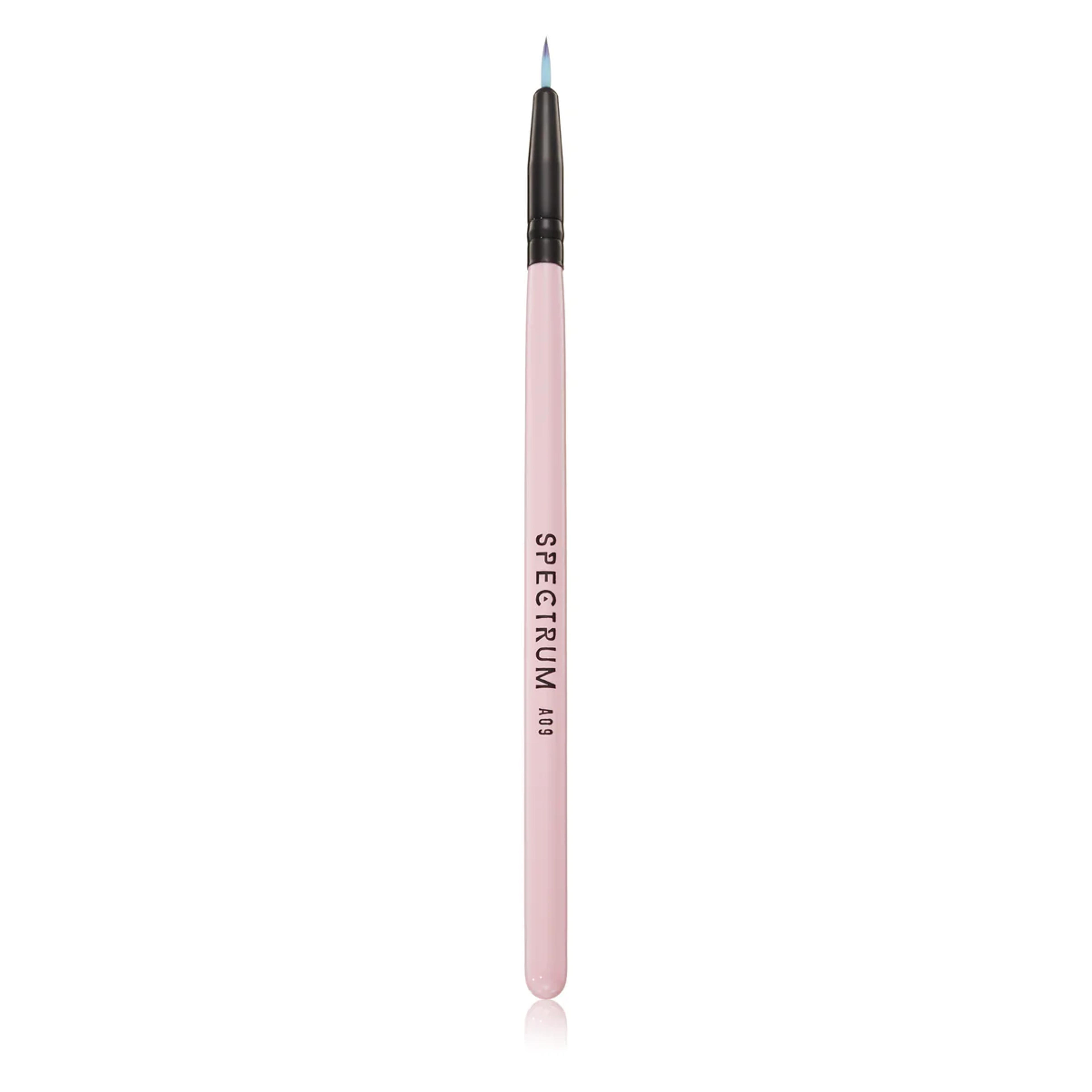 A09 - Fine Eye Liner