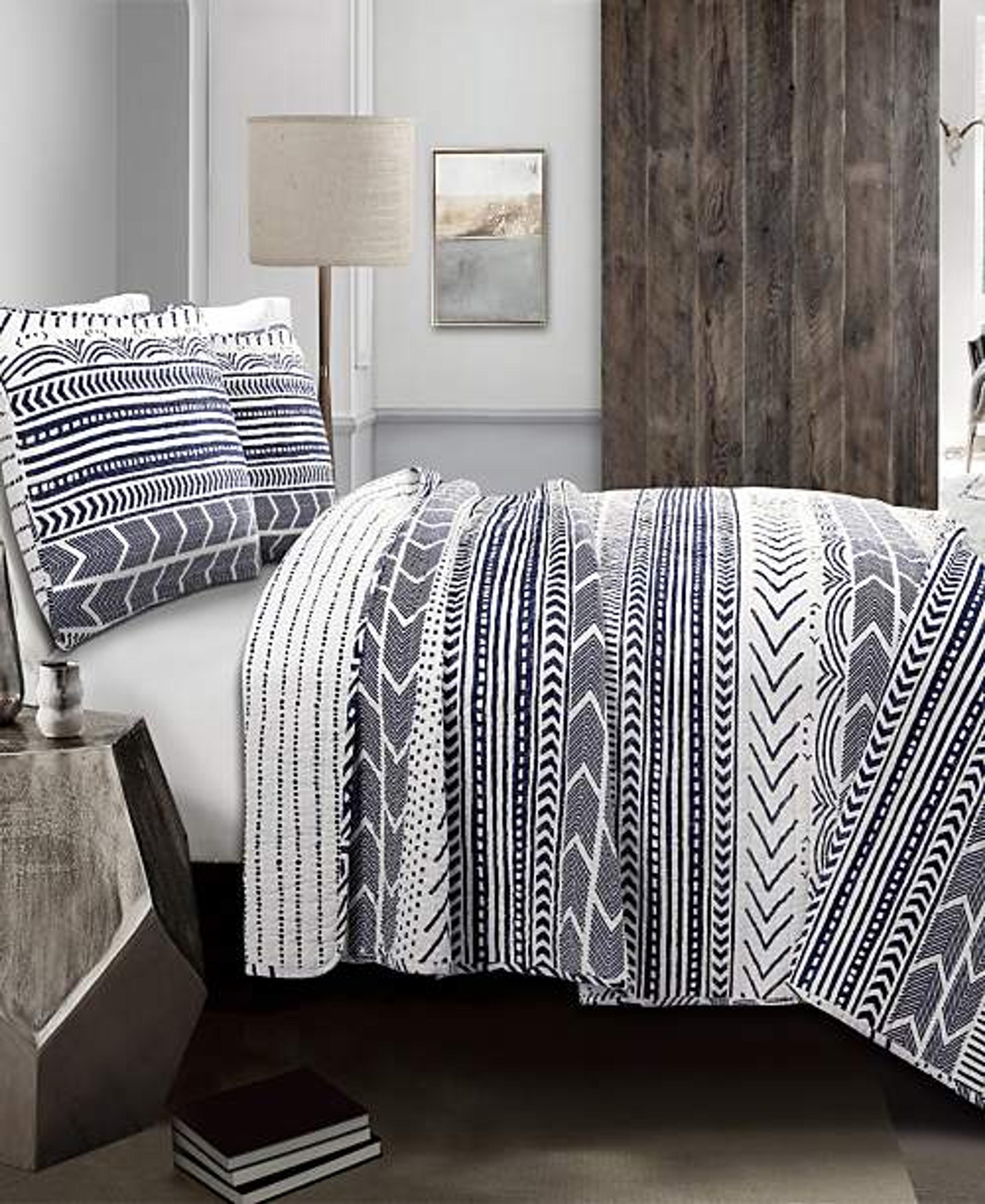 Hygge Geo Taupe 3-Pc Set King Quilt Set