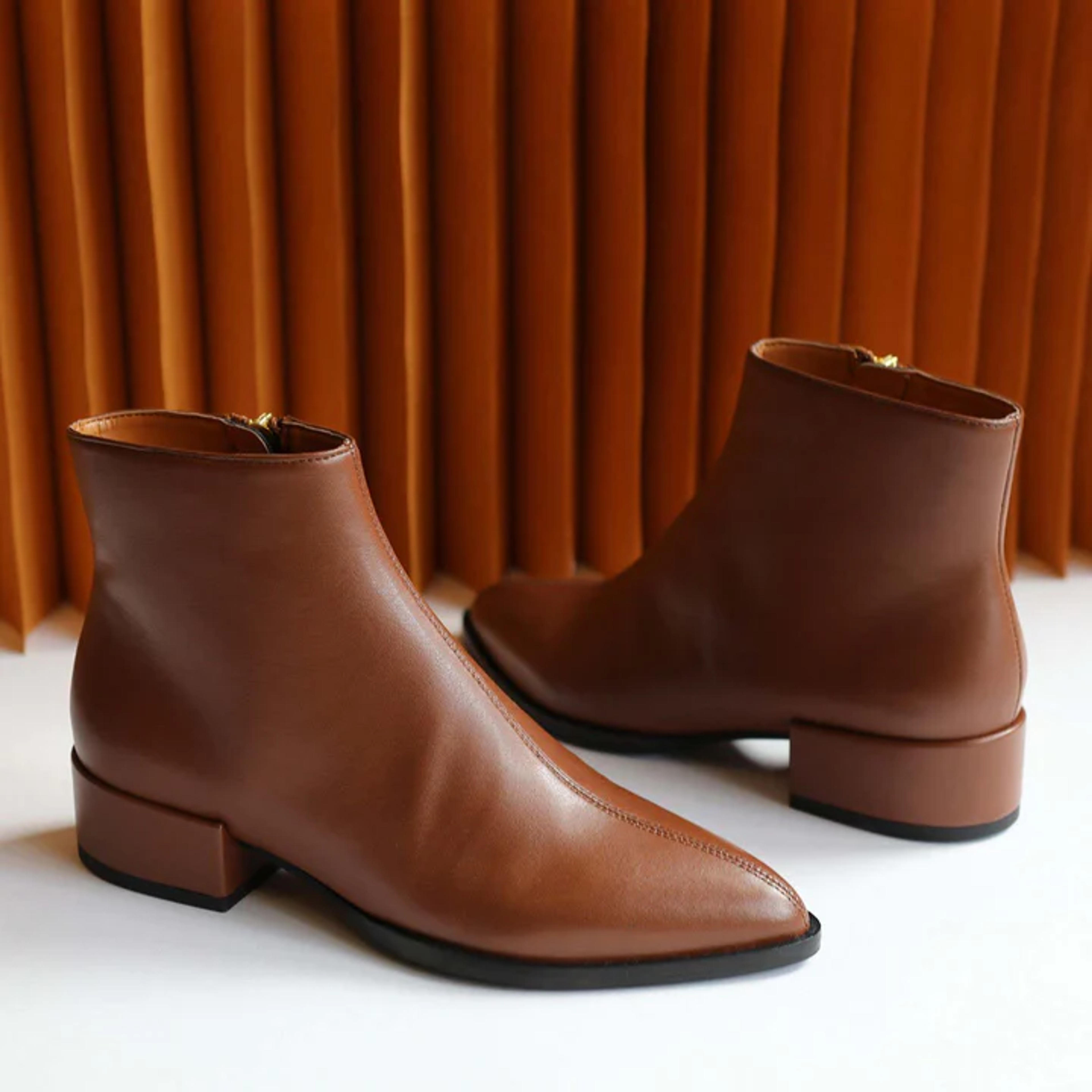 CASSIDY saddle vegan nappa boots | Sylven New York