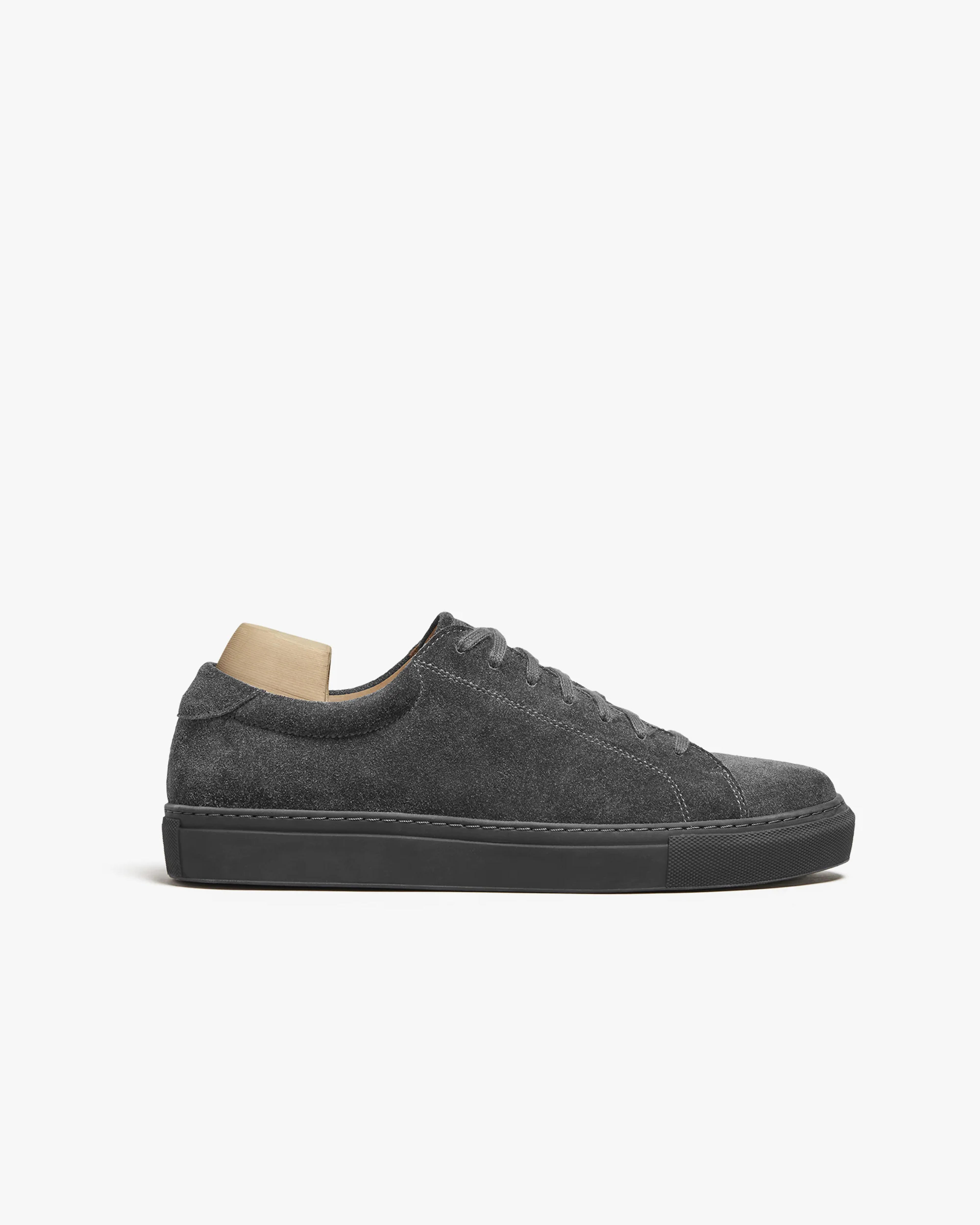 Oaxen Monochrome – Dark Grey Suede︱Myrqvist