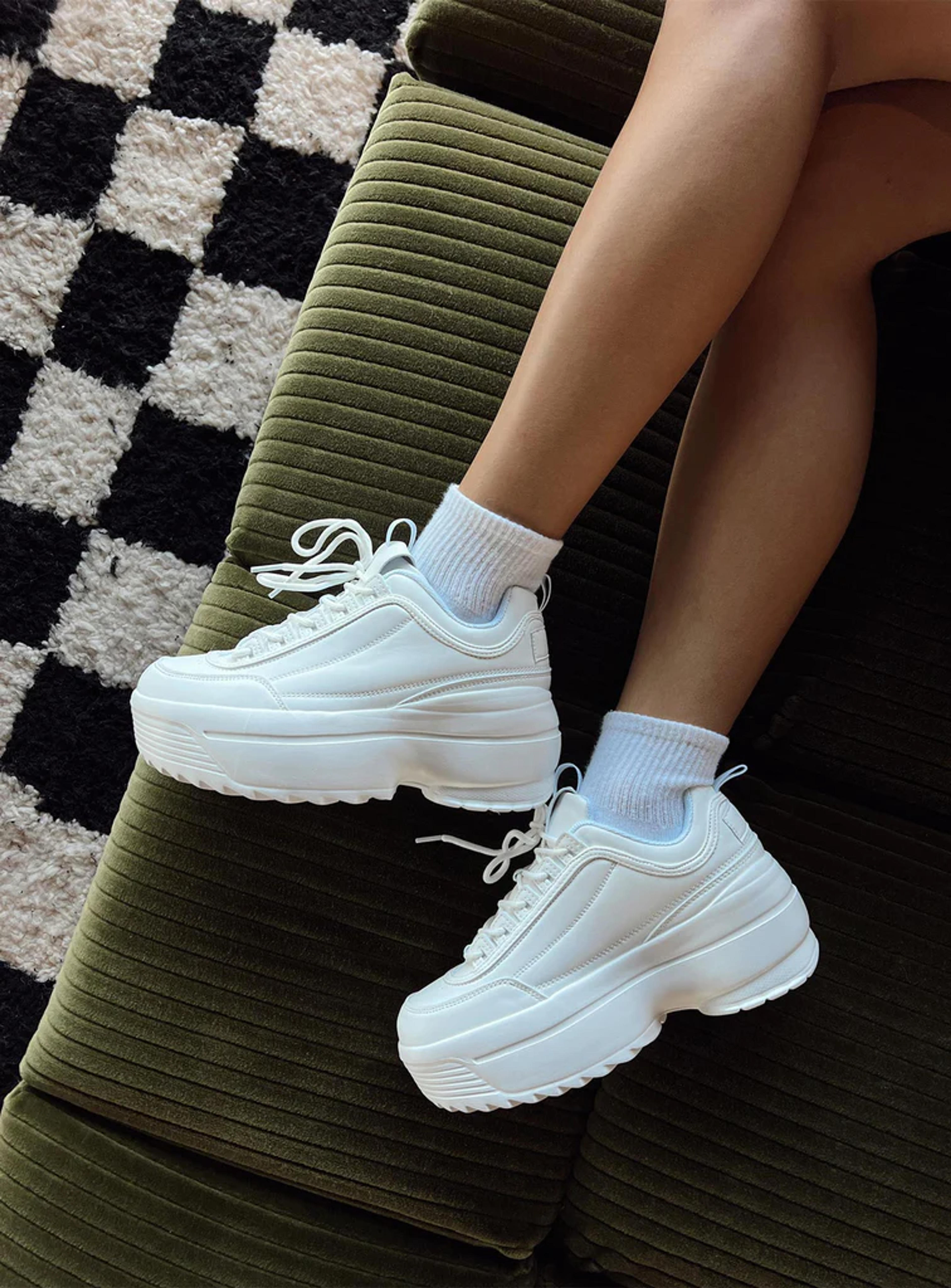 Lily Sneakers White
