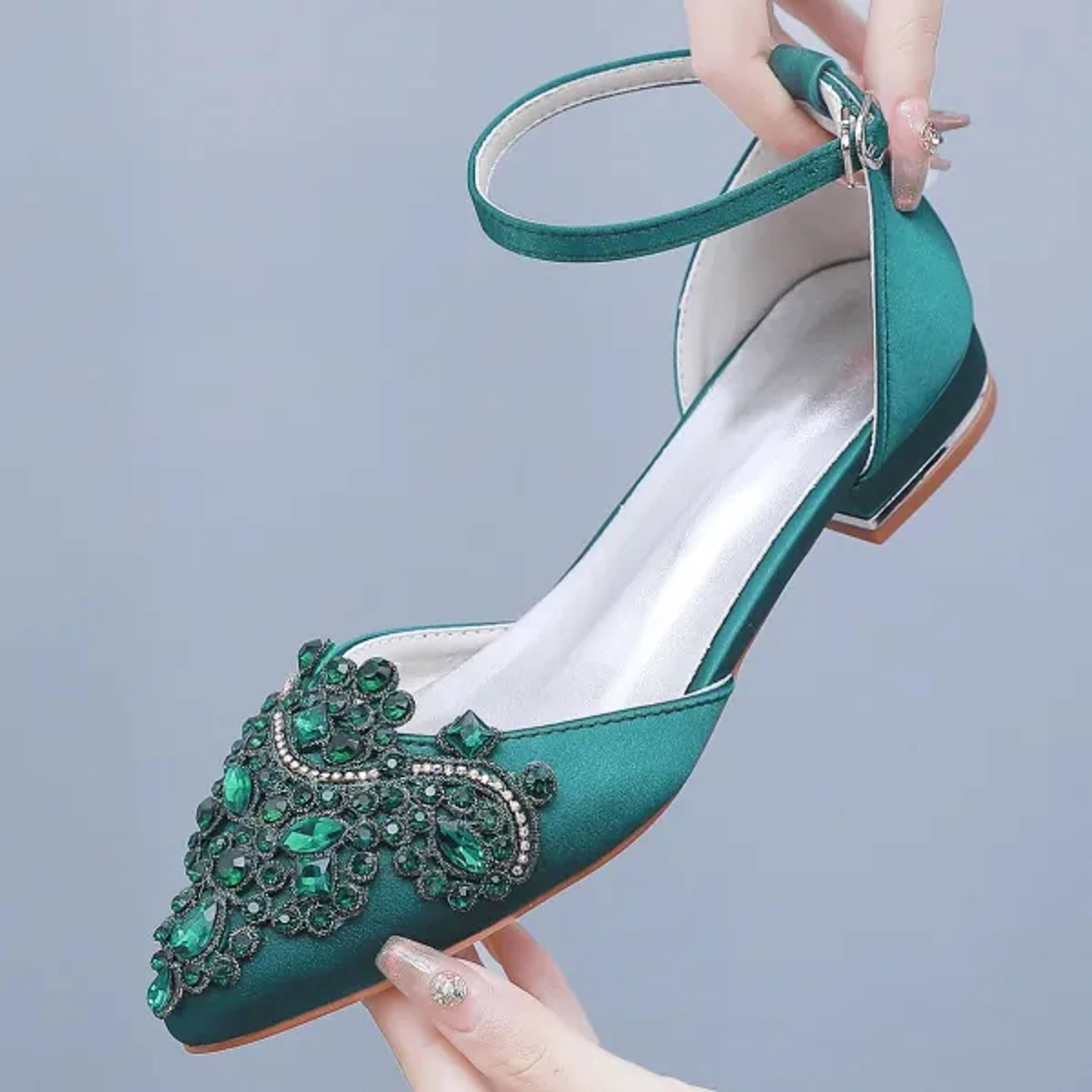 Chic / Beautiful Dark Green Rhinestone Prom Flat Womens Shoes Womens Sandals 2024 Ankle Strap Pointed Toe Sandals