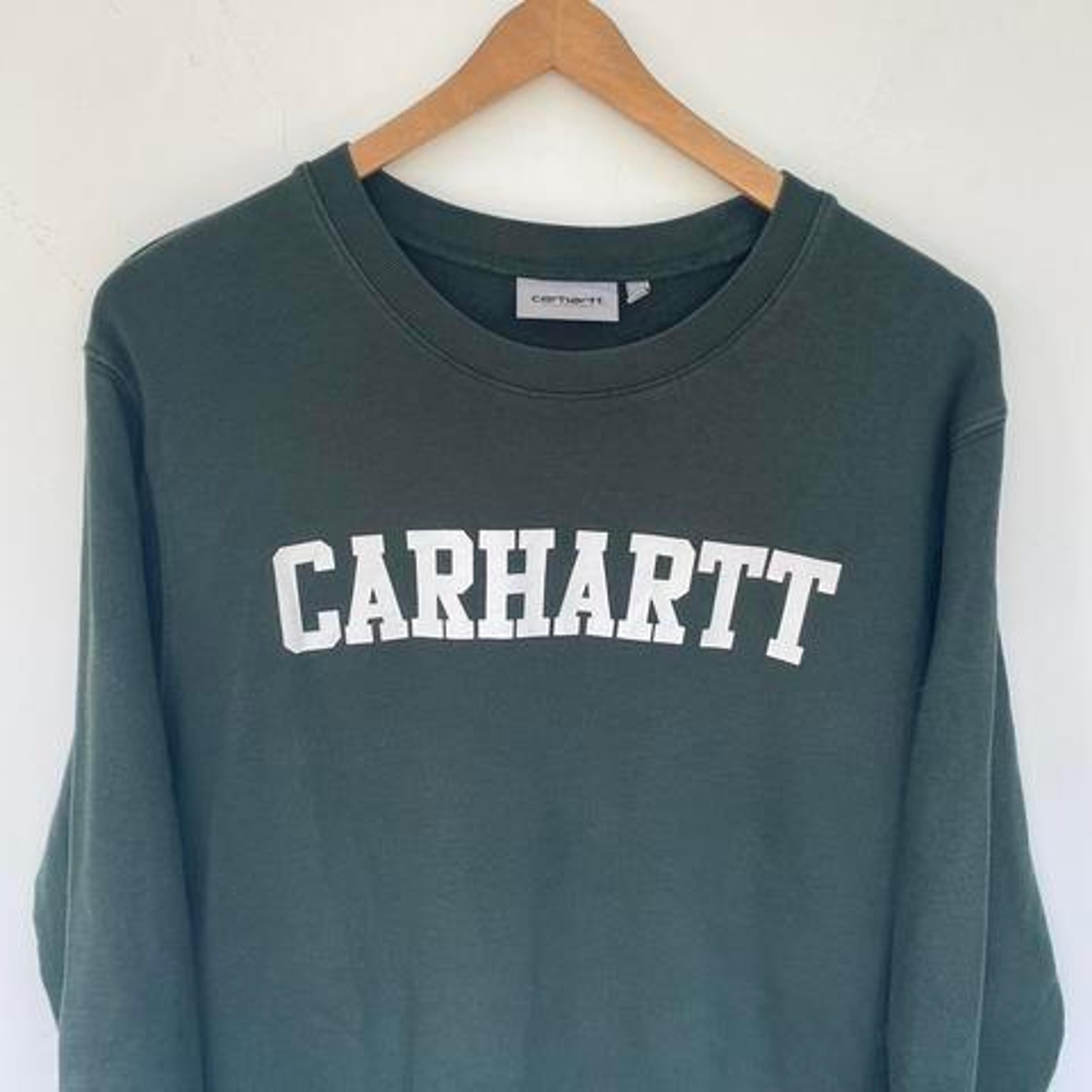 Vintage carhartt Spellout sweatshirt Size -... - Depop