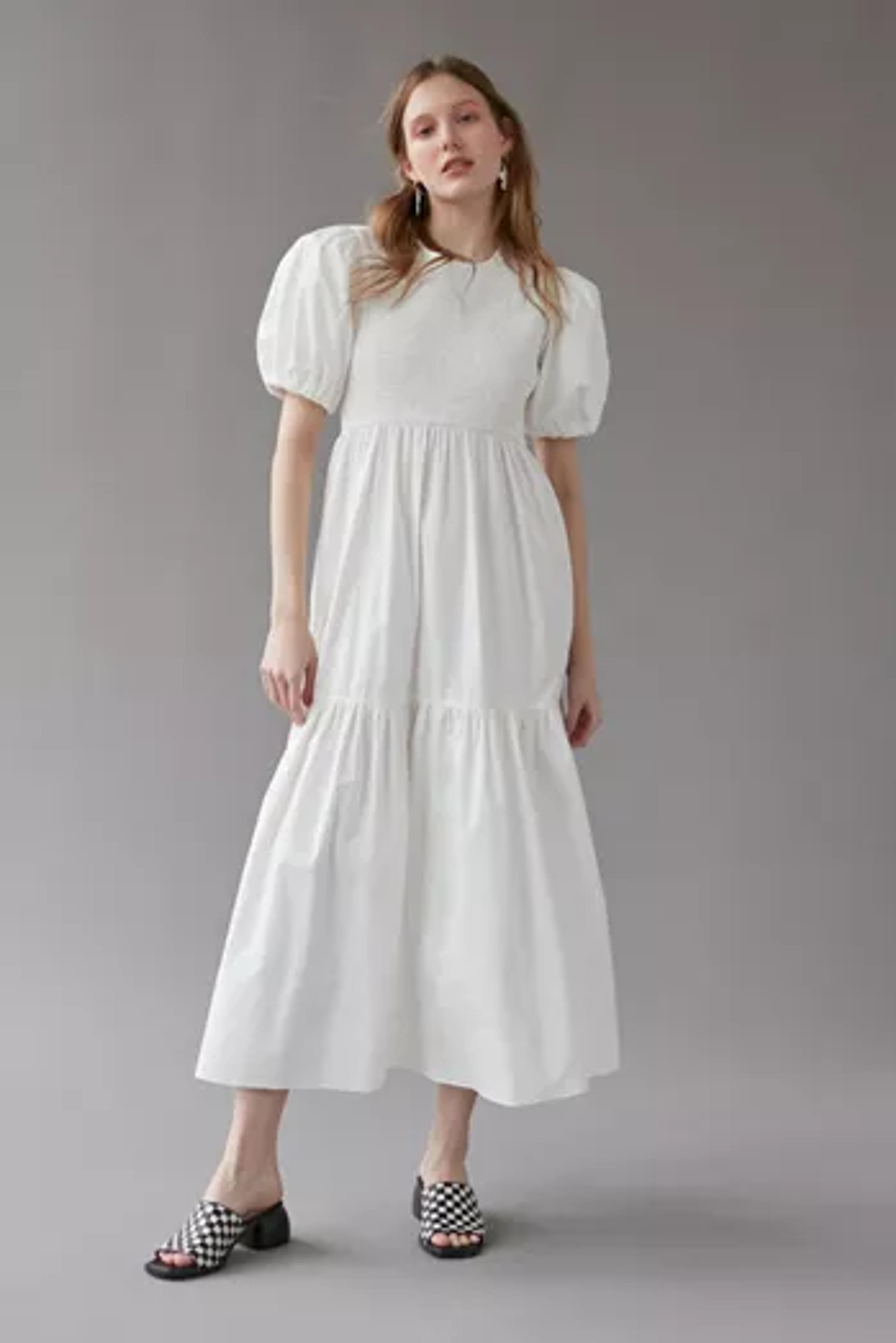 En Saison Mara Tiered Midi Dress | Urban Outfitters