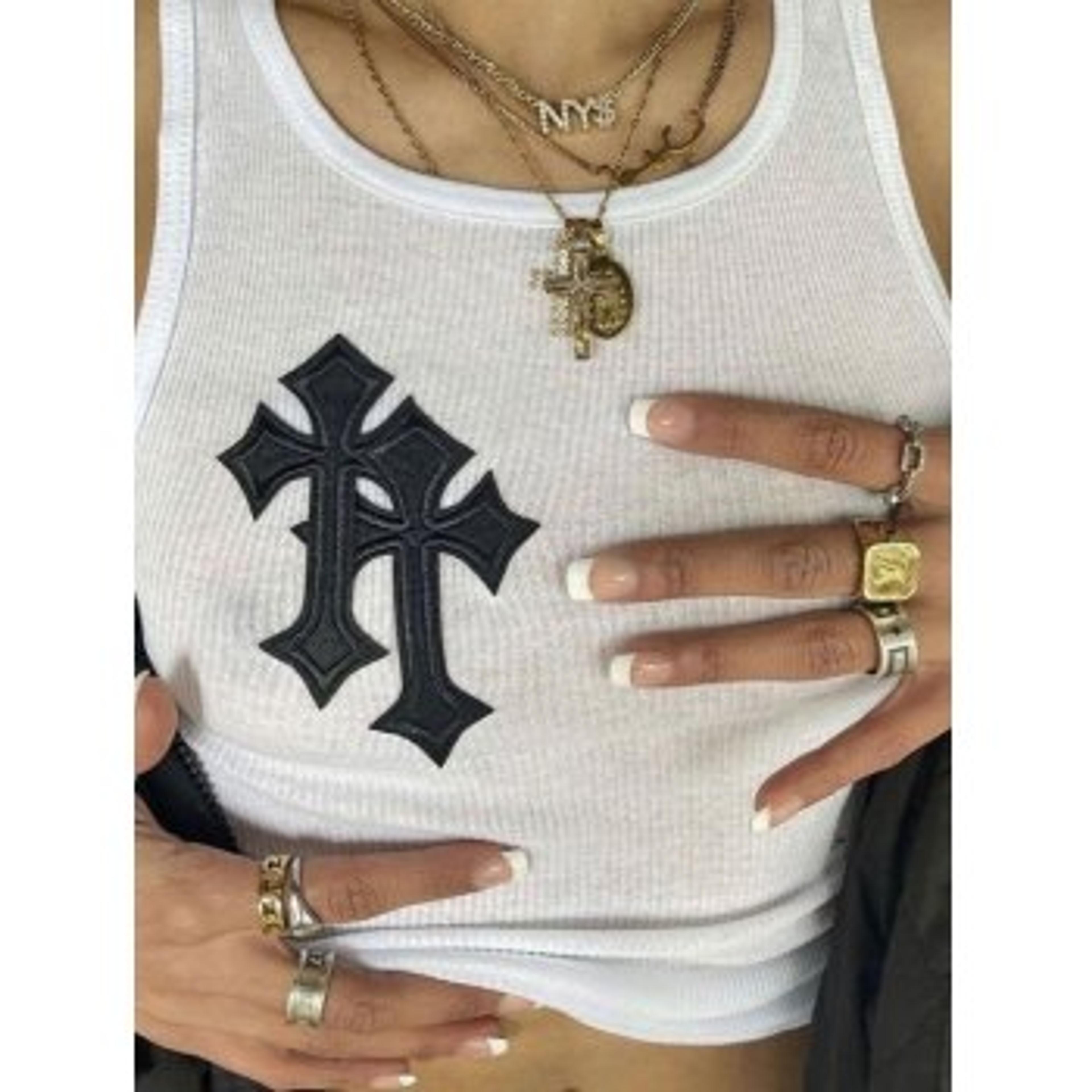 Emmiol Free shipping 2023 Rib Cross Patched Crop Tank Top White M in Tank Tops & Camis online store. | EMMIOL