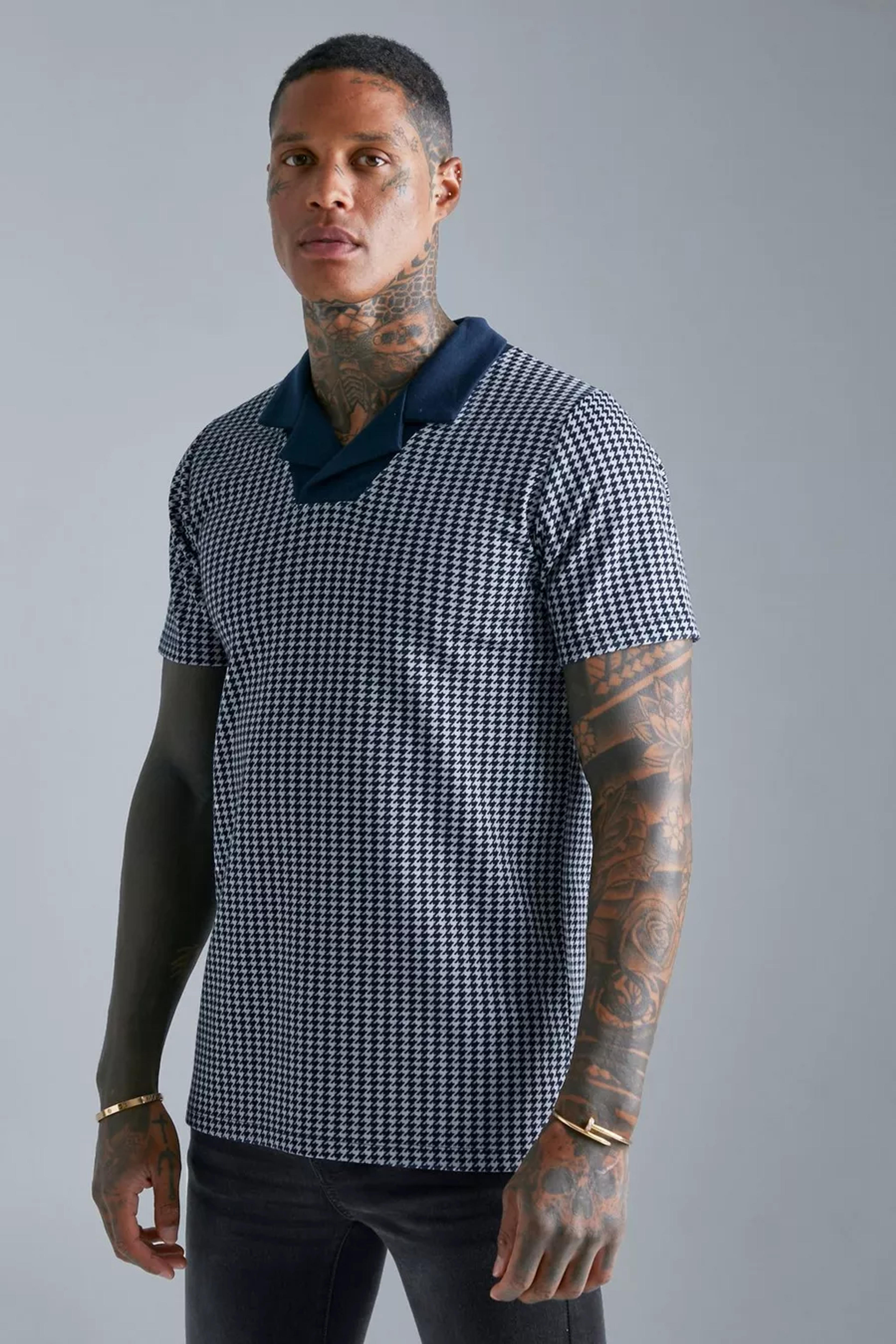 Slim Fit Revere Jacquard Contrast Collar Polo | boohoo