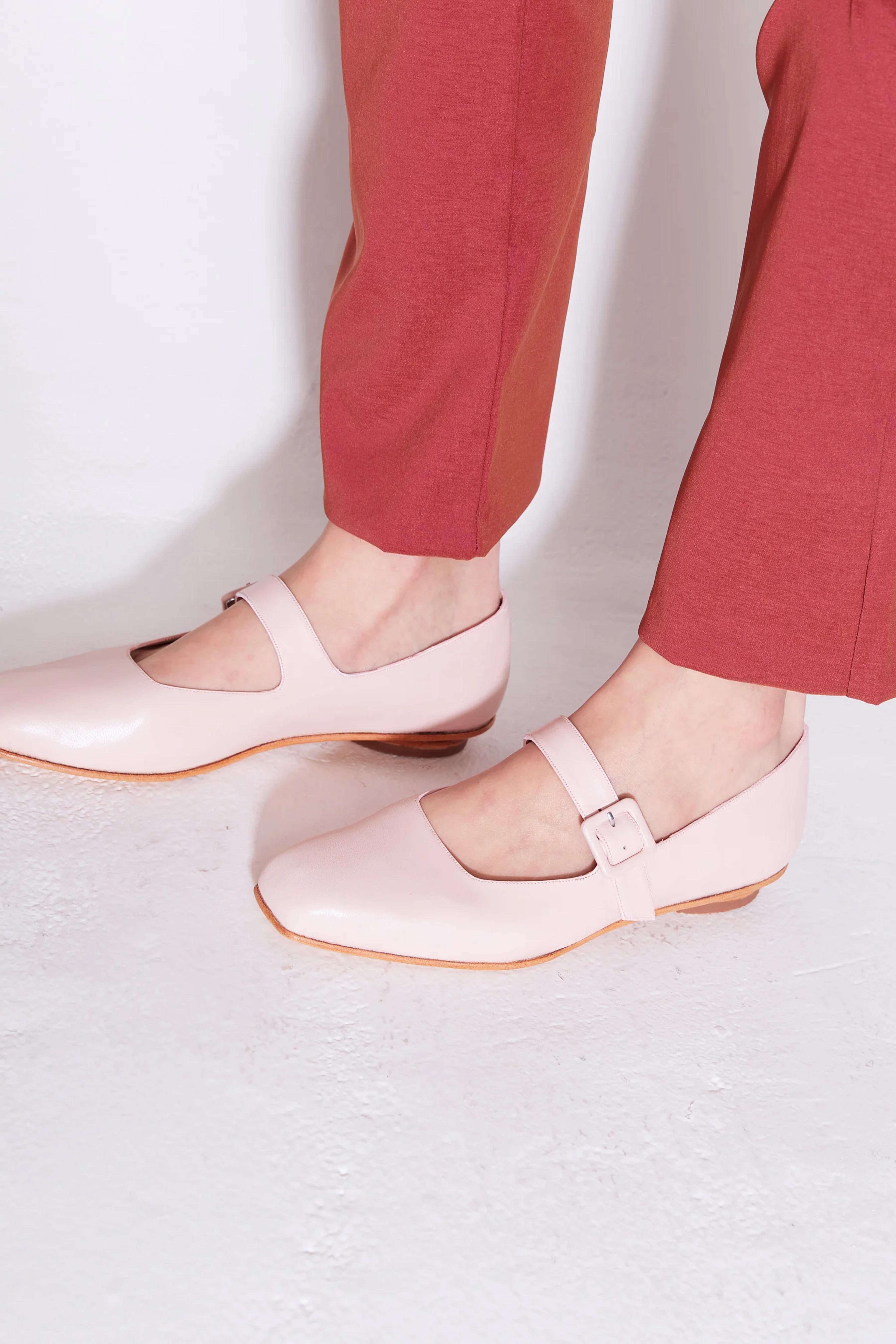 Eugenia Flat in Pale Pink – ZOU XOU