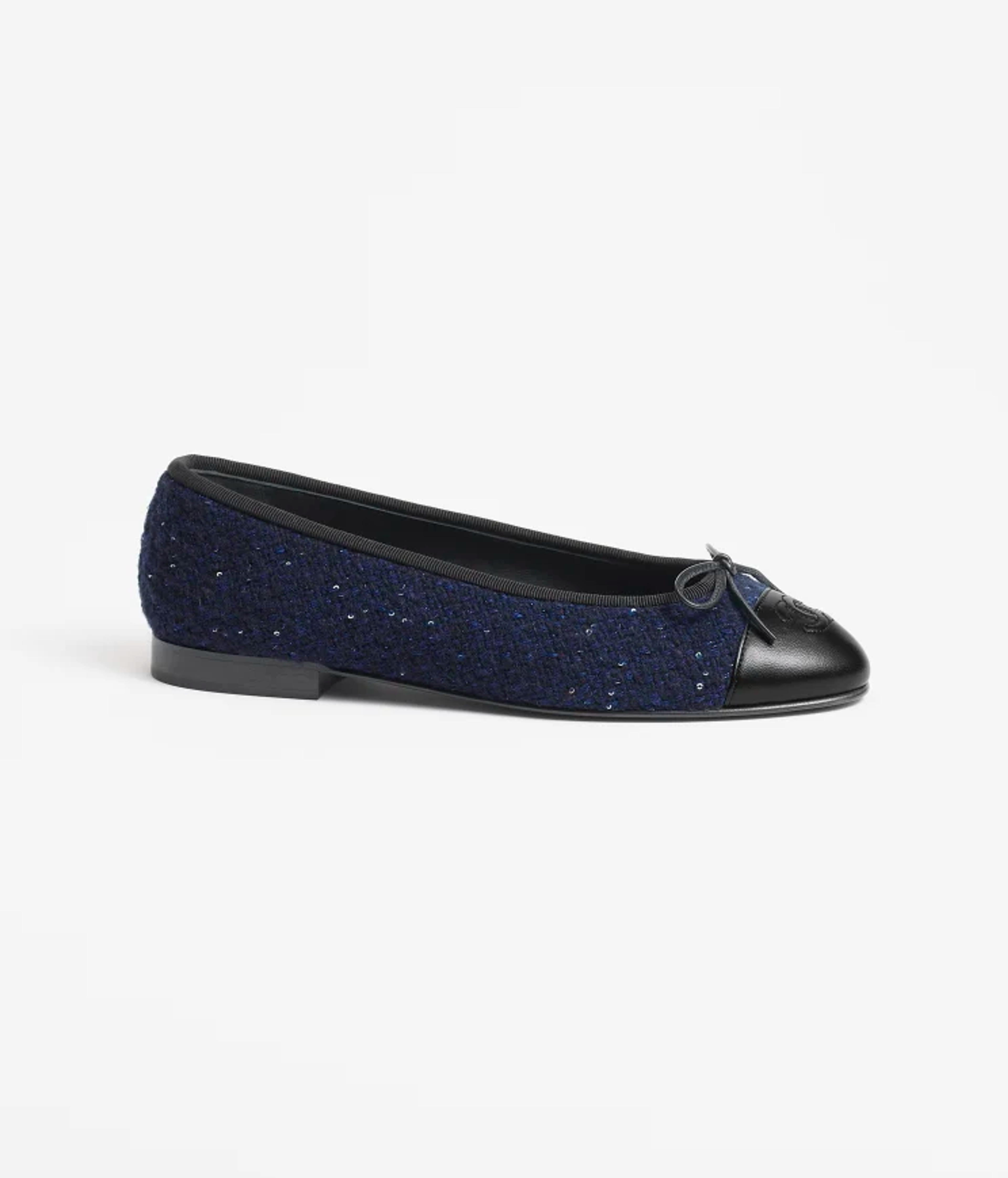 Ballet flats - Wool tweed & lambskin, navy blue, blue & black — Fashion | CHANEL