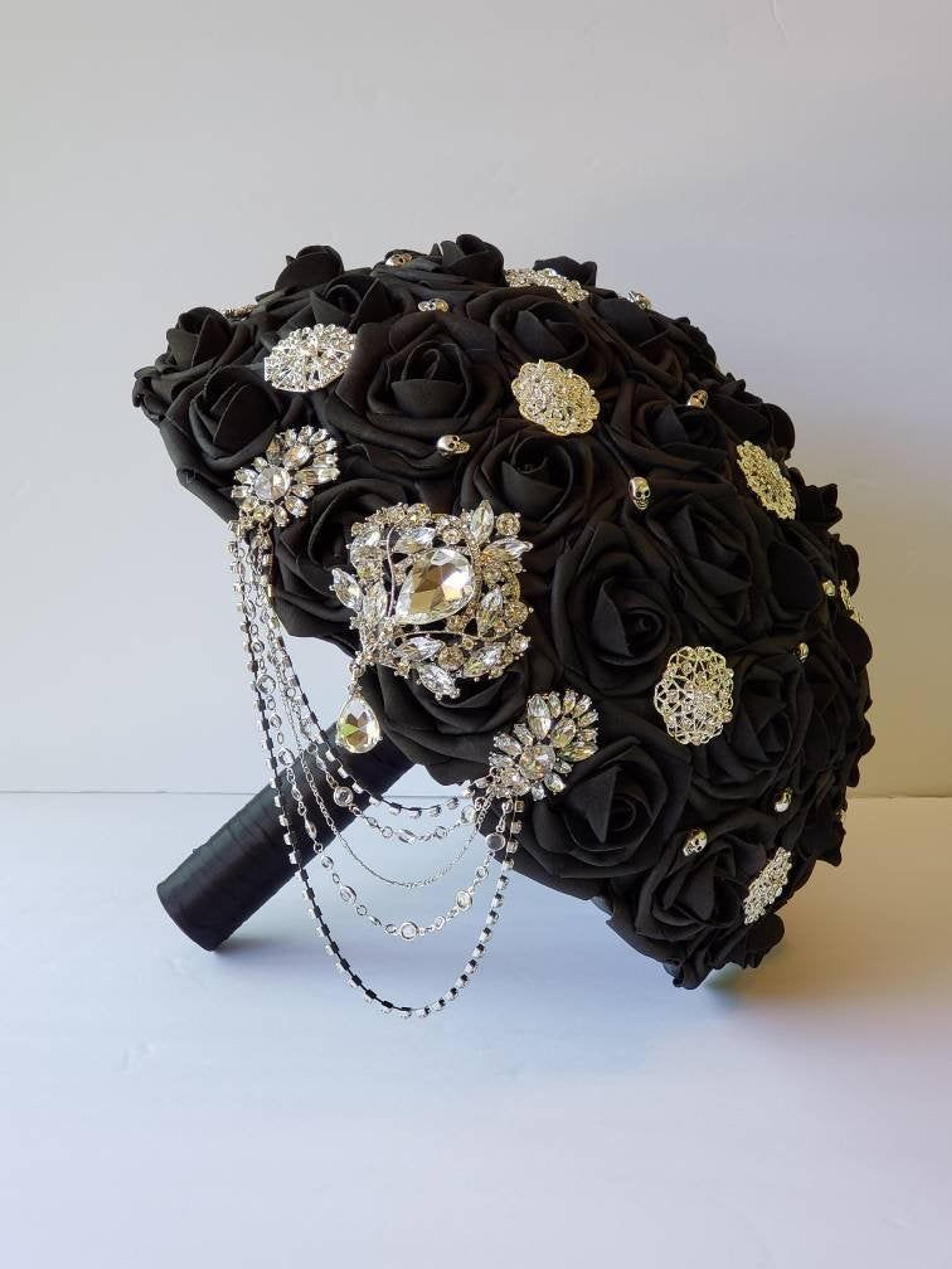 Cascading skull black brooch bouquet with chain. Available in 27 colors. Gothic bouquet, Brooch bouquet, Boutonnieres and Corsages