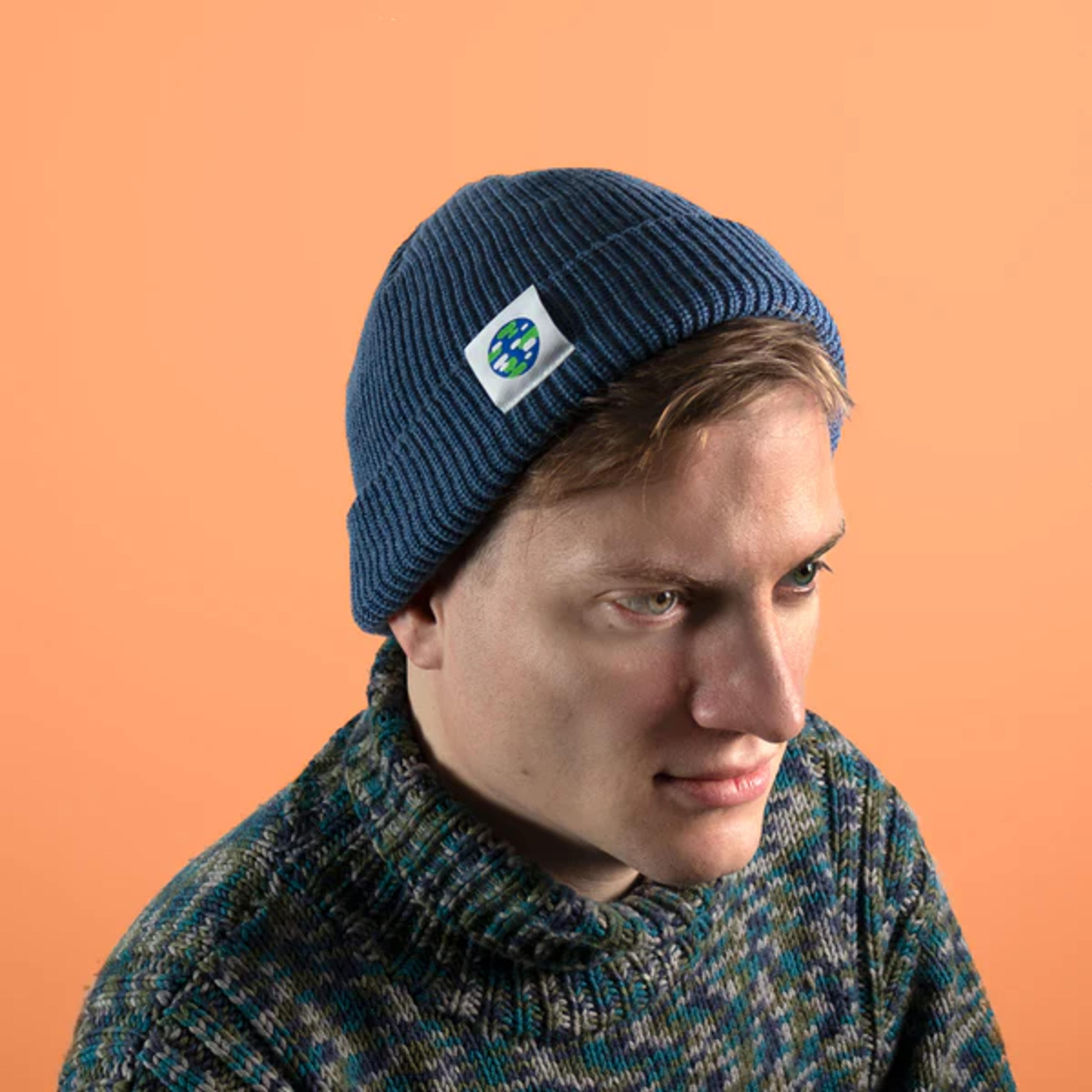 Earth Beanie Blue – the kurzgesagt shop