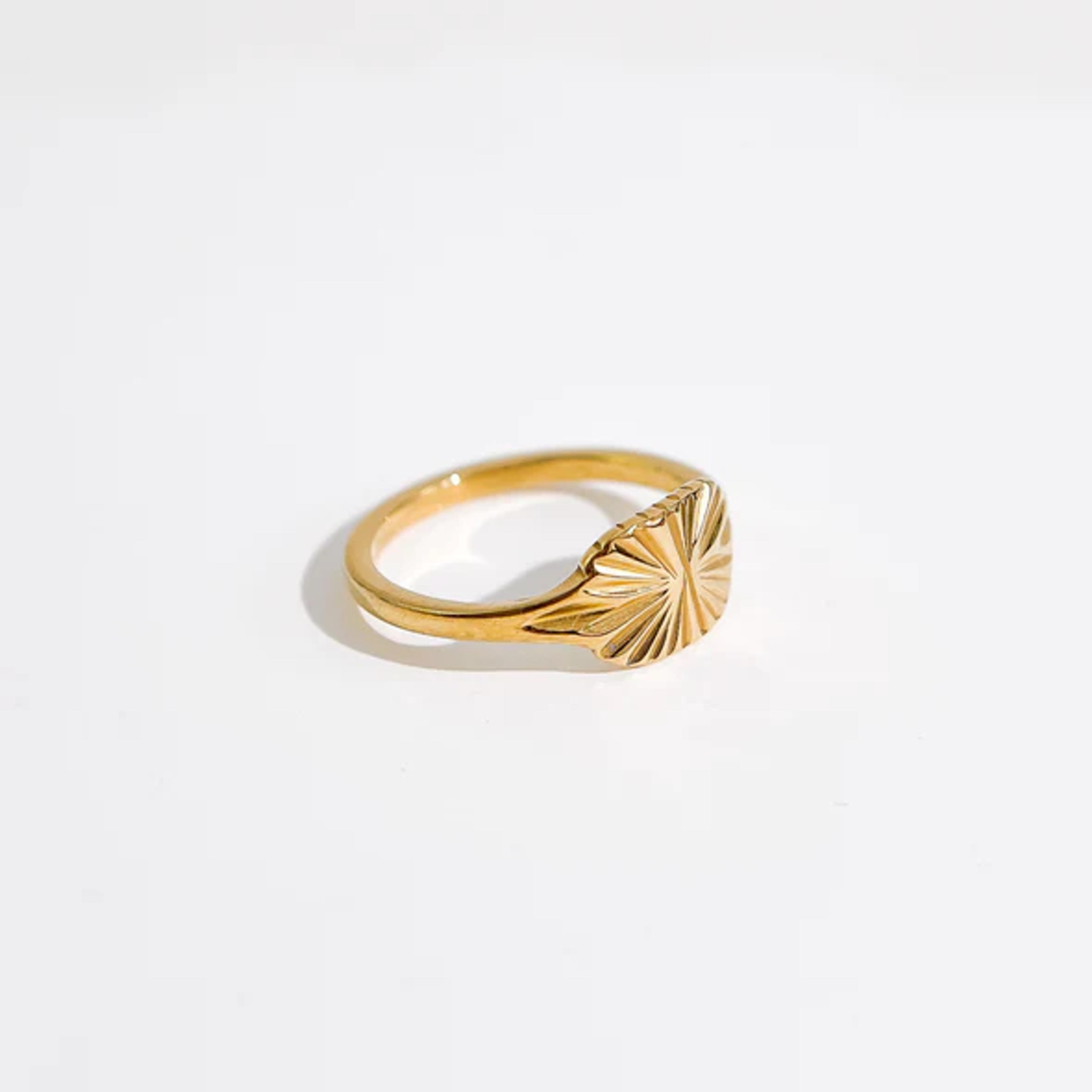 Esther Gold Ring | Flaire & Co.