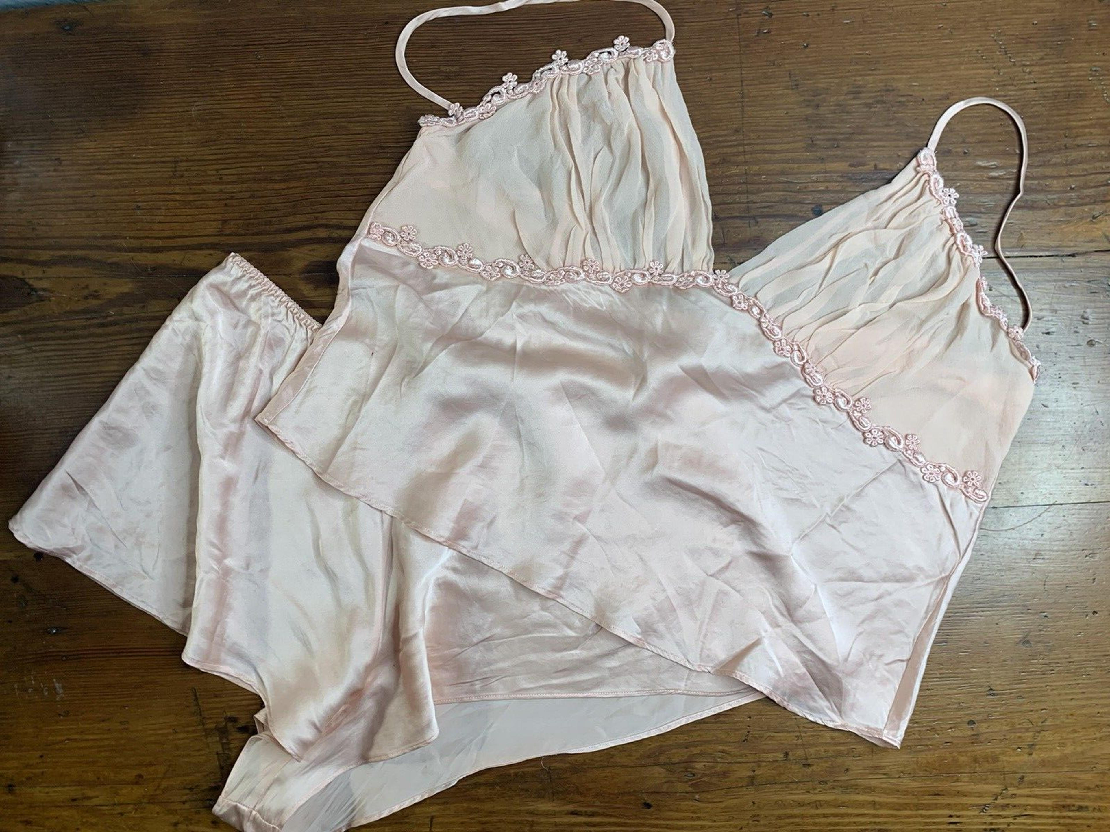 Vtg Victoria Secret Large Silk Two Piece Pajama Short Set Gold Label Light Pink